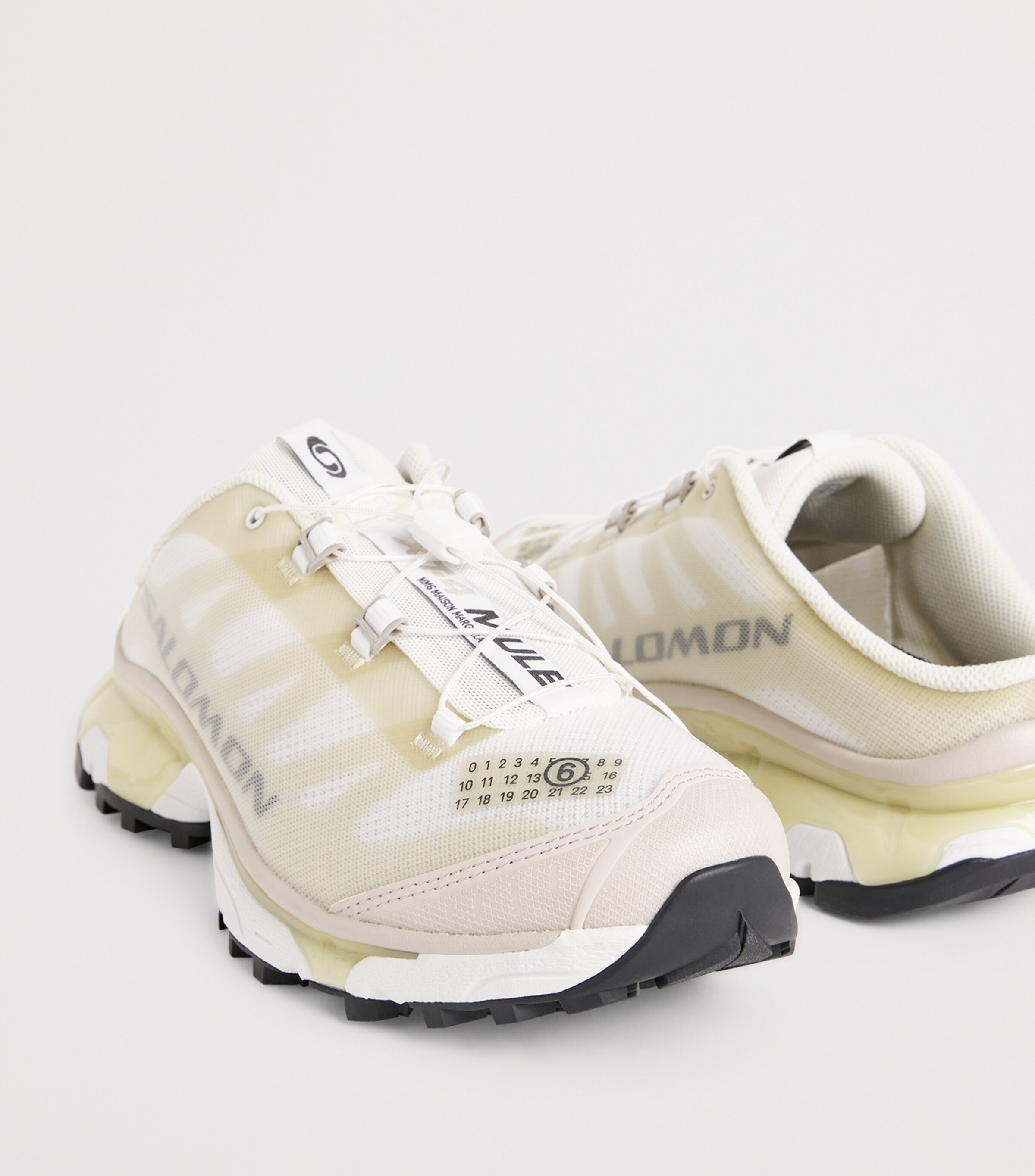 【超大人気】MM6MaisonMargiela × Salomon SPECTUR2 スニーカー MM6 Maison Margiela(エムエム6 メゾン マルジェラ)｜【MM6