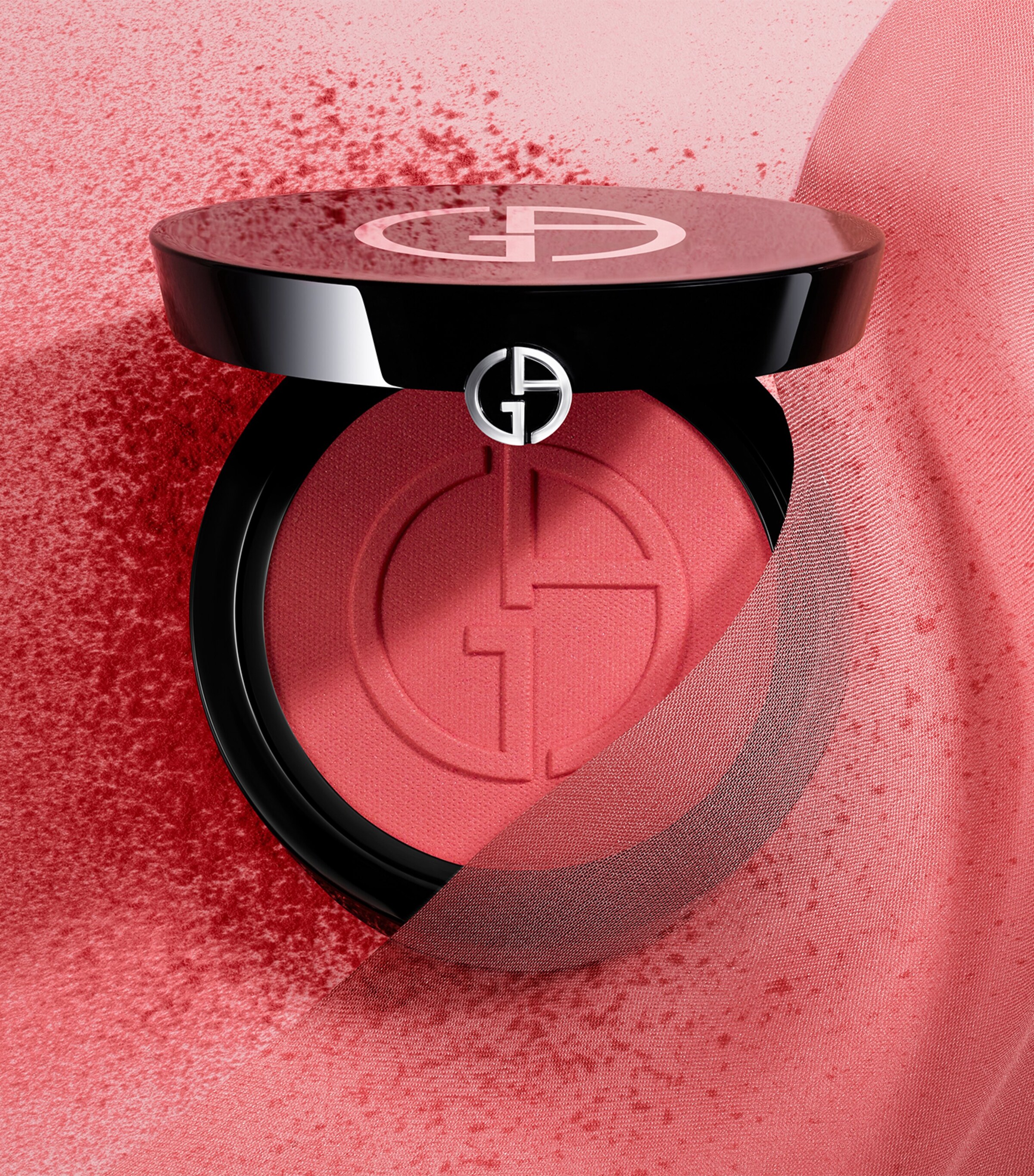 Luminous Silk Glow Blush 40 Image 4