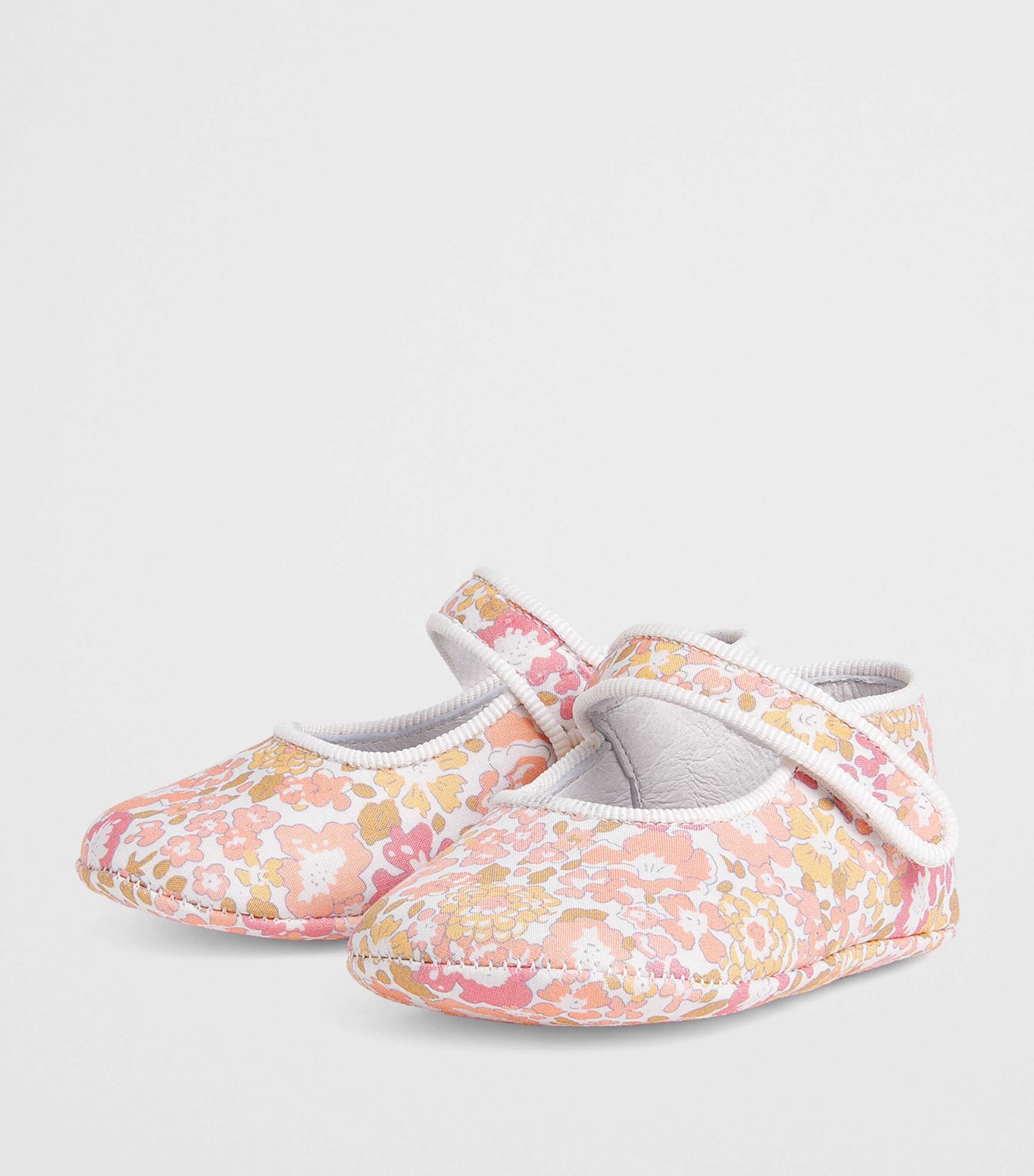 Floral Print Mary Jane Pram Shoes PINK Image 2