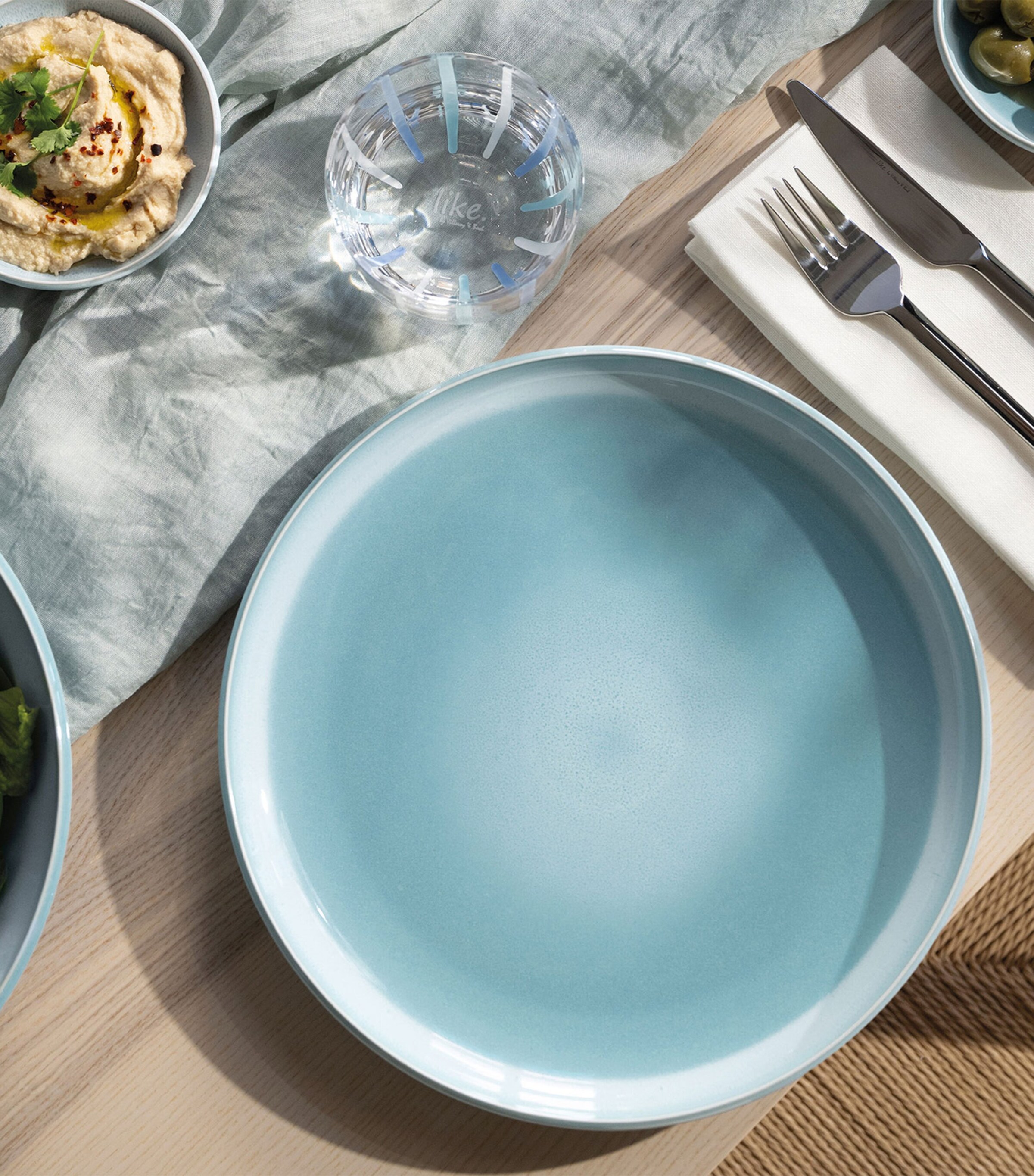 Villeroy & Boch Porcelain Perlemor Aqua Plate (27cm) Blue Image 2