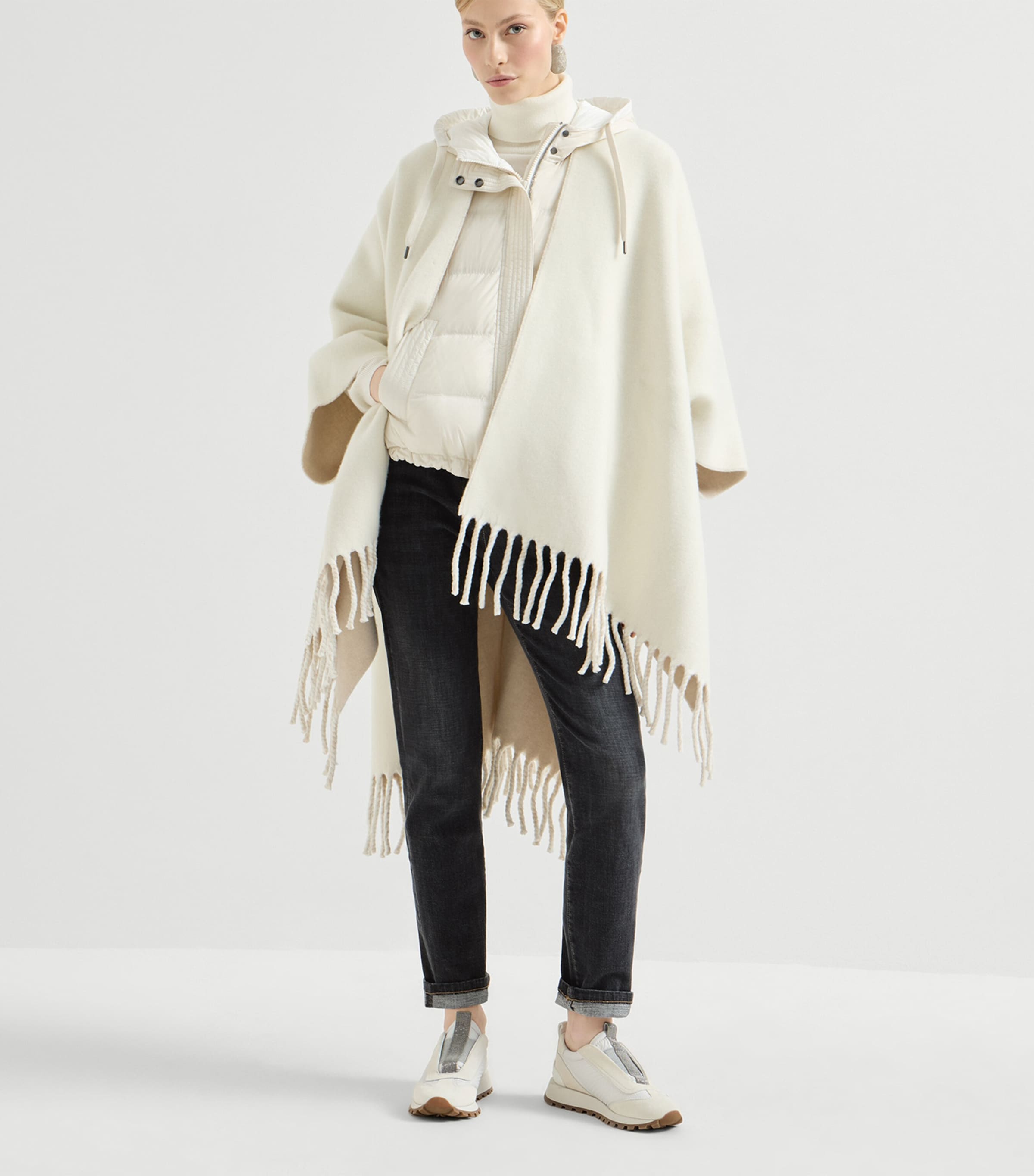 Brunello Cucinelli Womens Wool-Cashmere Reversible Poncho Image 2