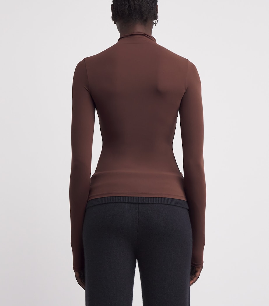 Fits Everyone Rollneck Top COCOA Image 4