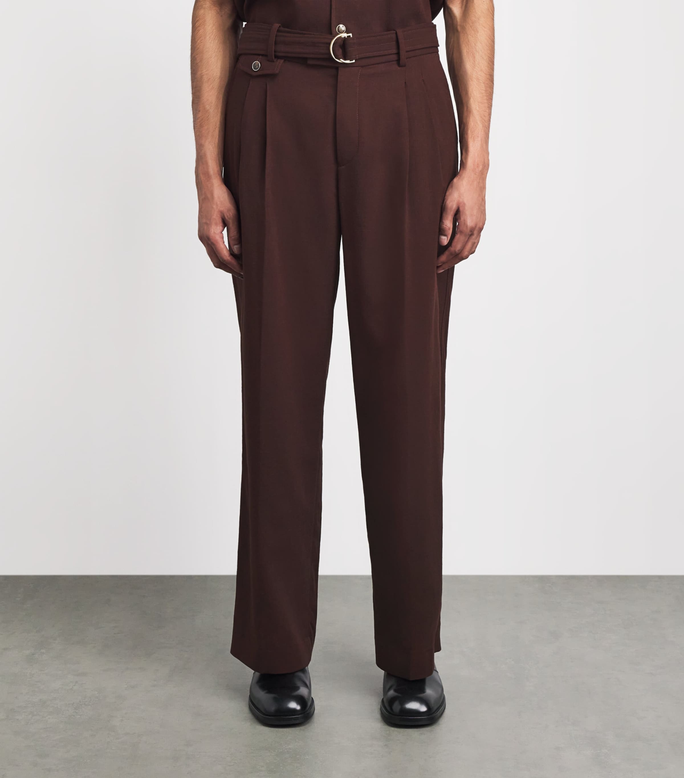 Drôle De Monsieur Mens Belted Wide-Leg Trousers Brown Image 4