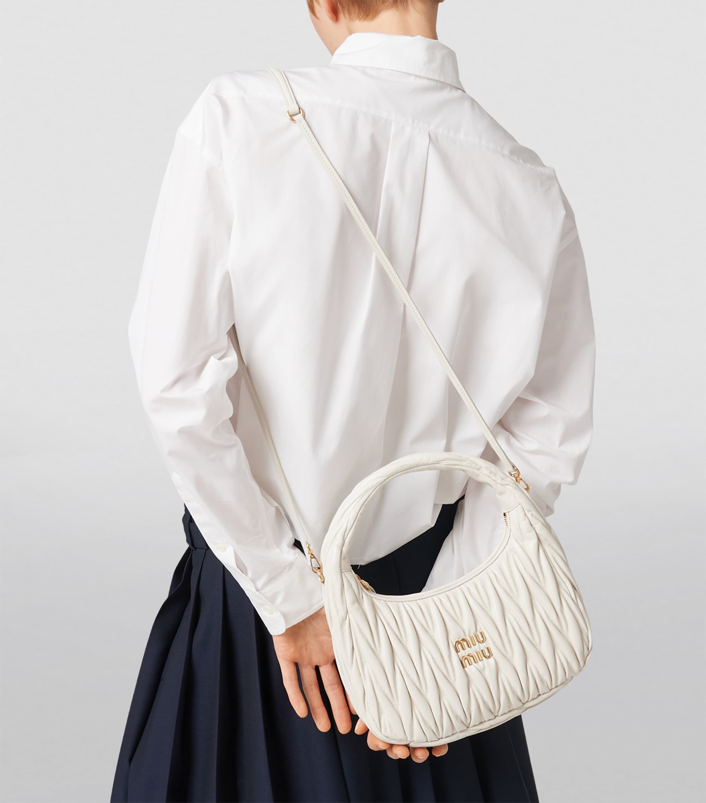 Small Nappa Leather Wander Top-Handle Bag F0009 Image 6