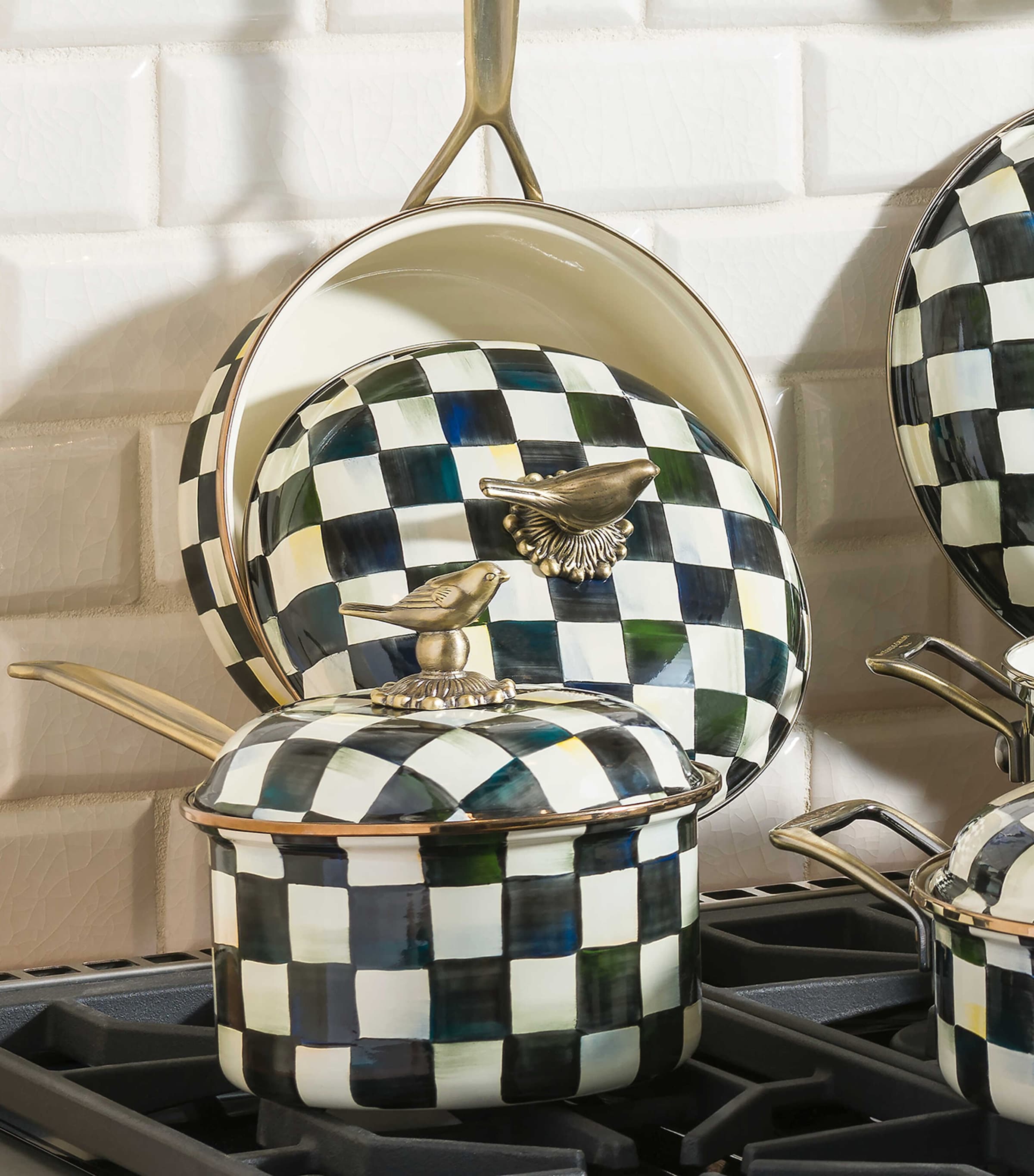 MacKenzie-Childs Courtly Check Saucepan (20.5cm) Black Image 4