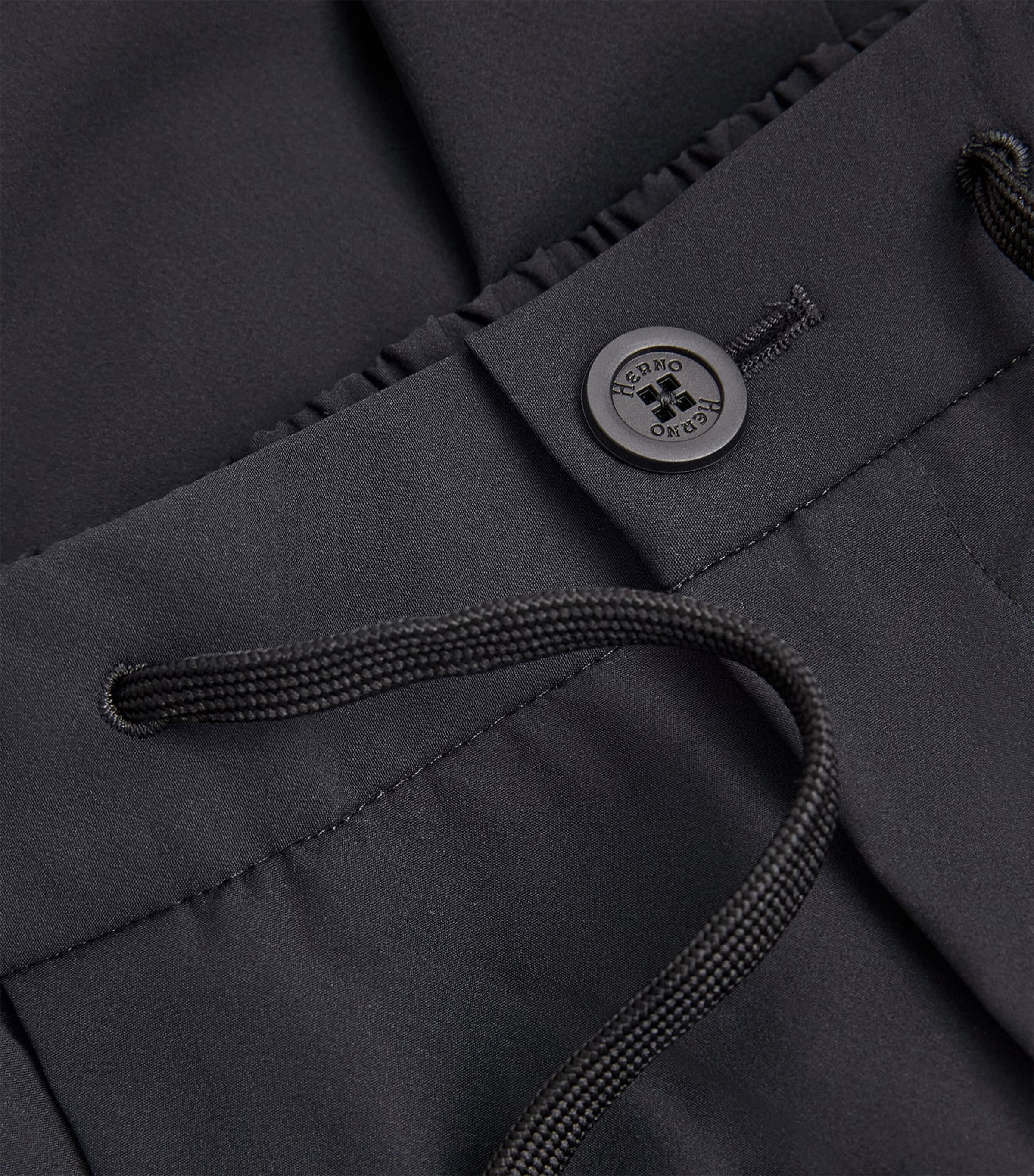 Technical Water-Repellent Drawstring Trousers 9300 BLACK Image 5