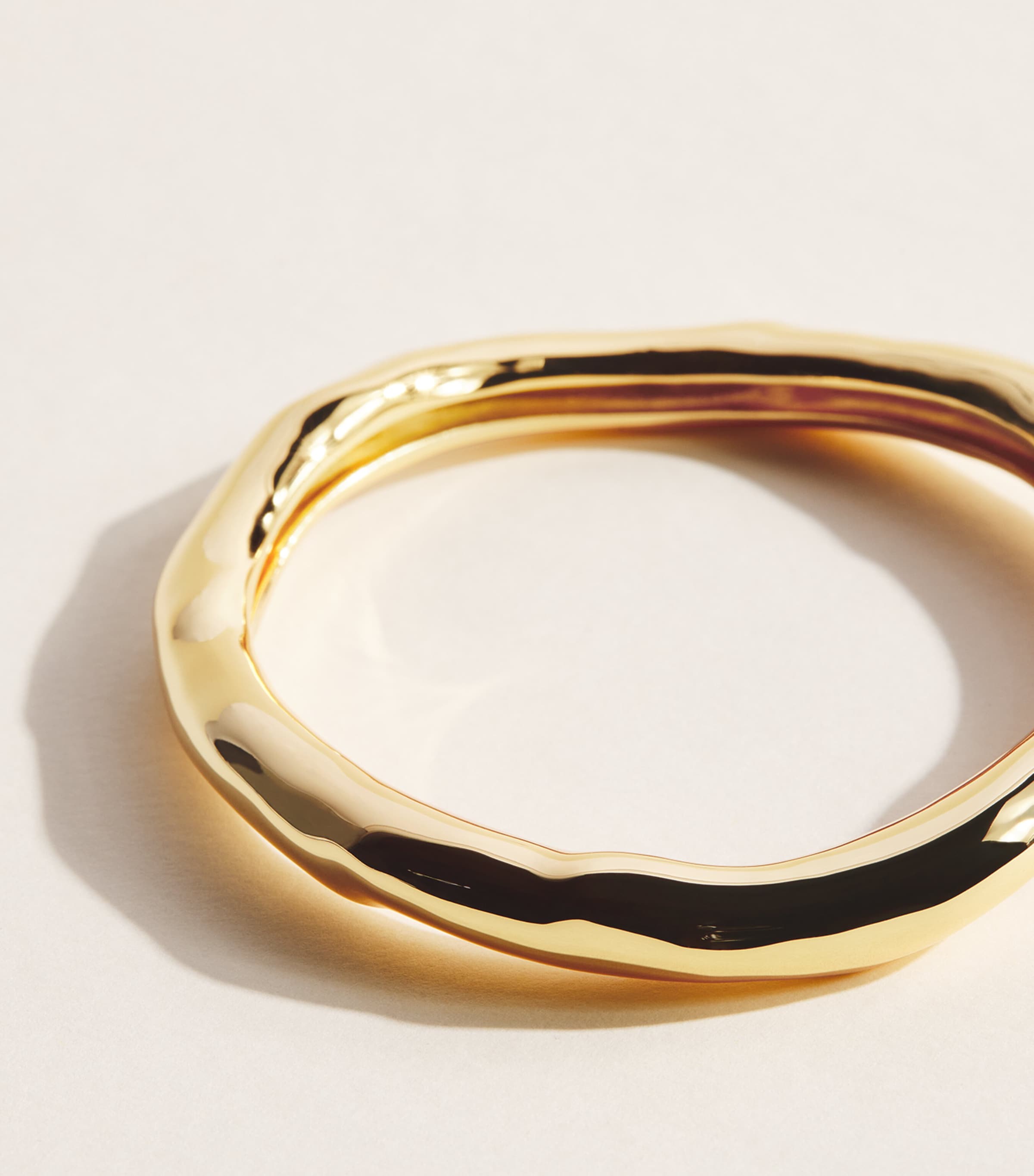 Alexis Bittar Large Gold-Plated Molten Bangle No Stones Gold Image 5