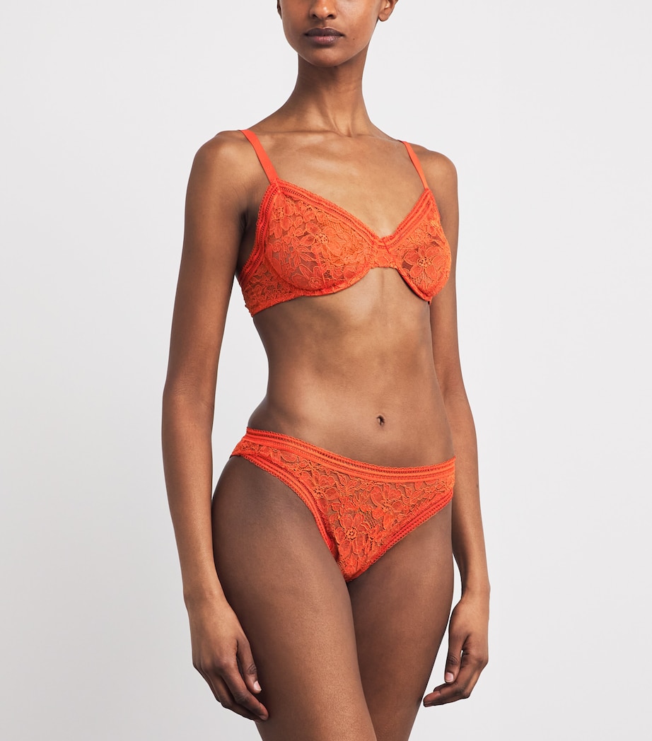 Wolford Womens Graphic Lace Underwired Bra Pumpkin Red Image 2