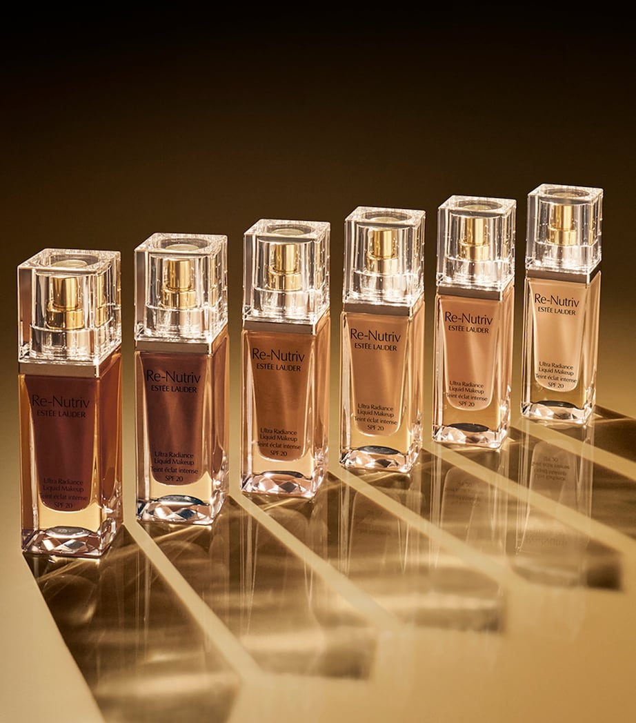 Re-Nutriv Ultra Radiance Liquid Foundation SPF 20 1C1 COOL BONE Image 5