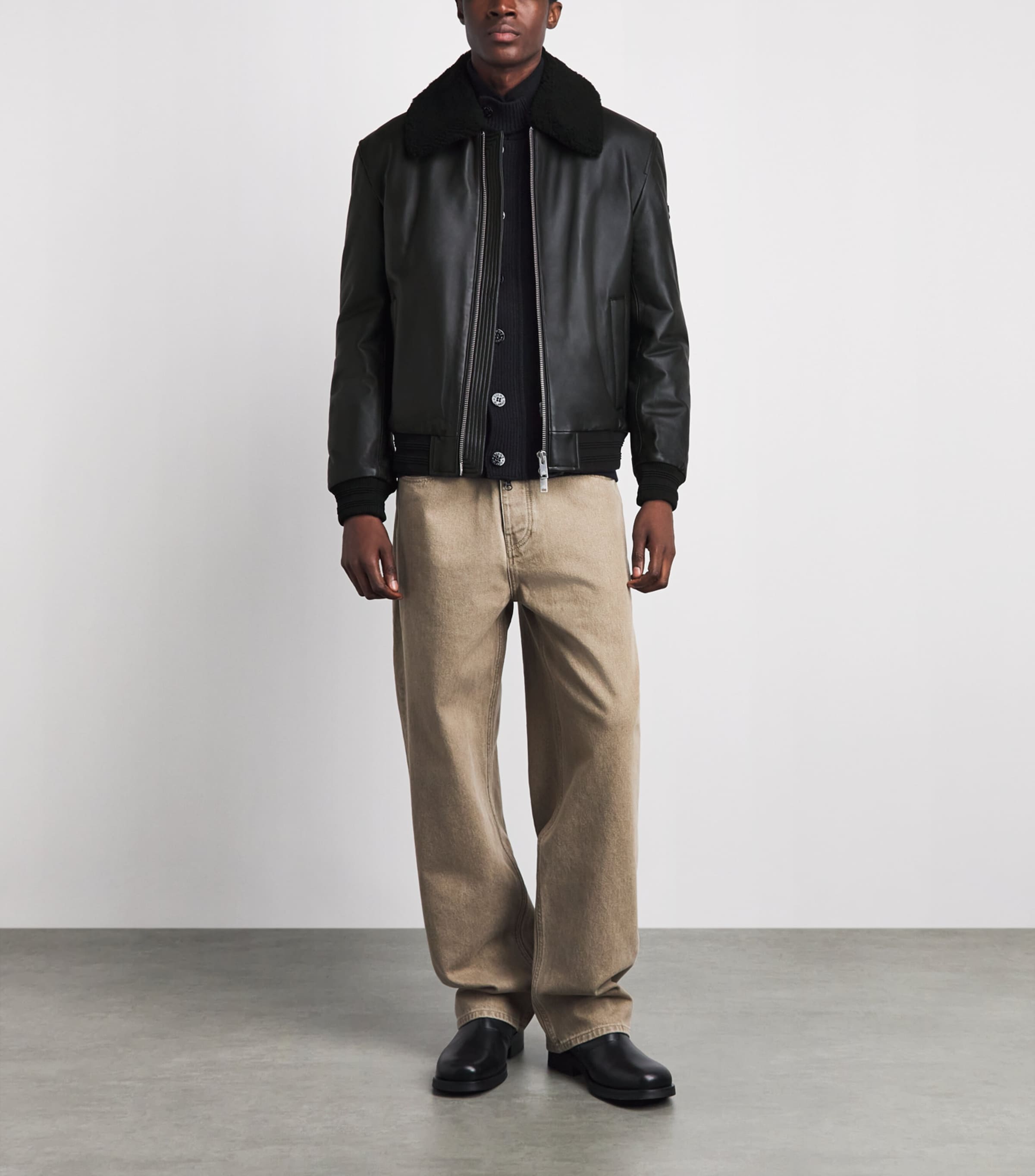 Moose Knuckles Mens Leather Toba Bomber Jacket Black/black Image 2