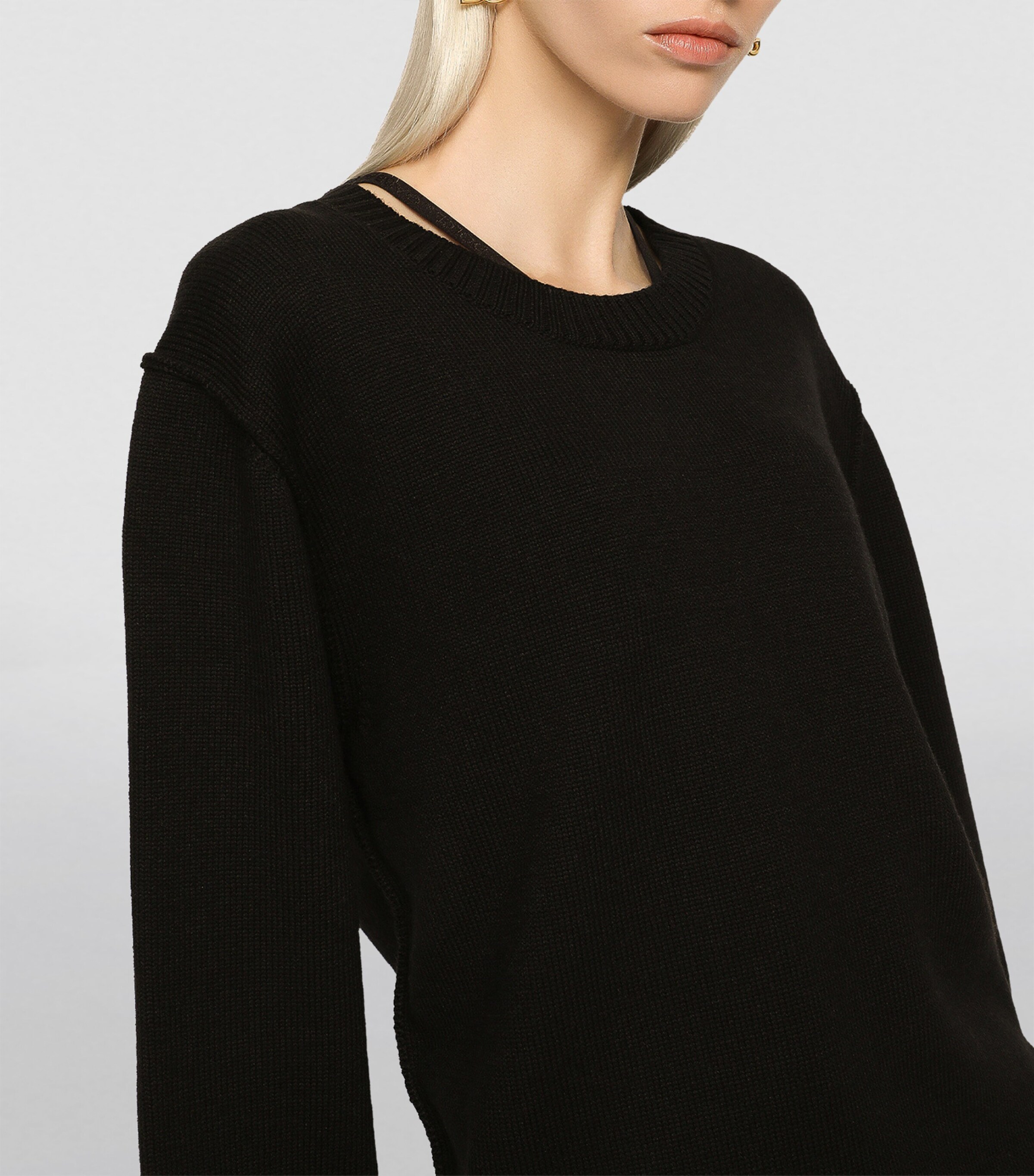 Virgin Wool Knitted Sweater N0000-BLACK Image 3