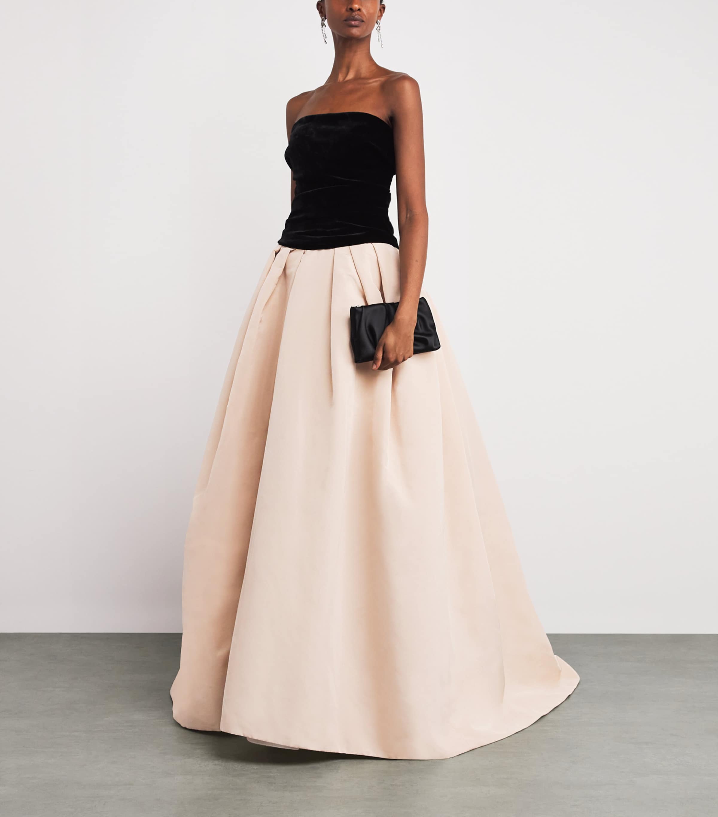 Silk-Velvet Strapless Ballgown NOIR/CAMEO Image 2