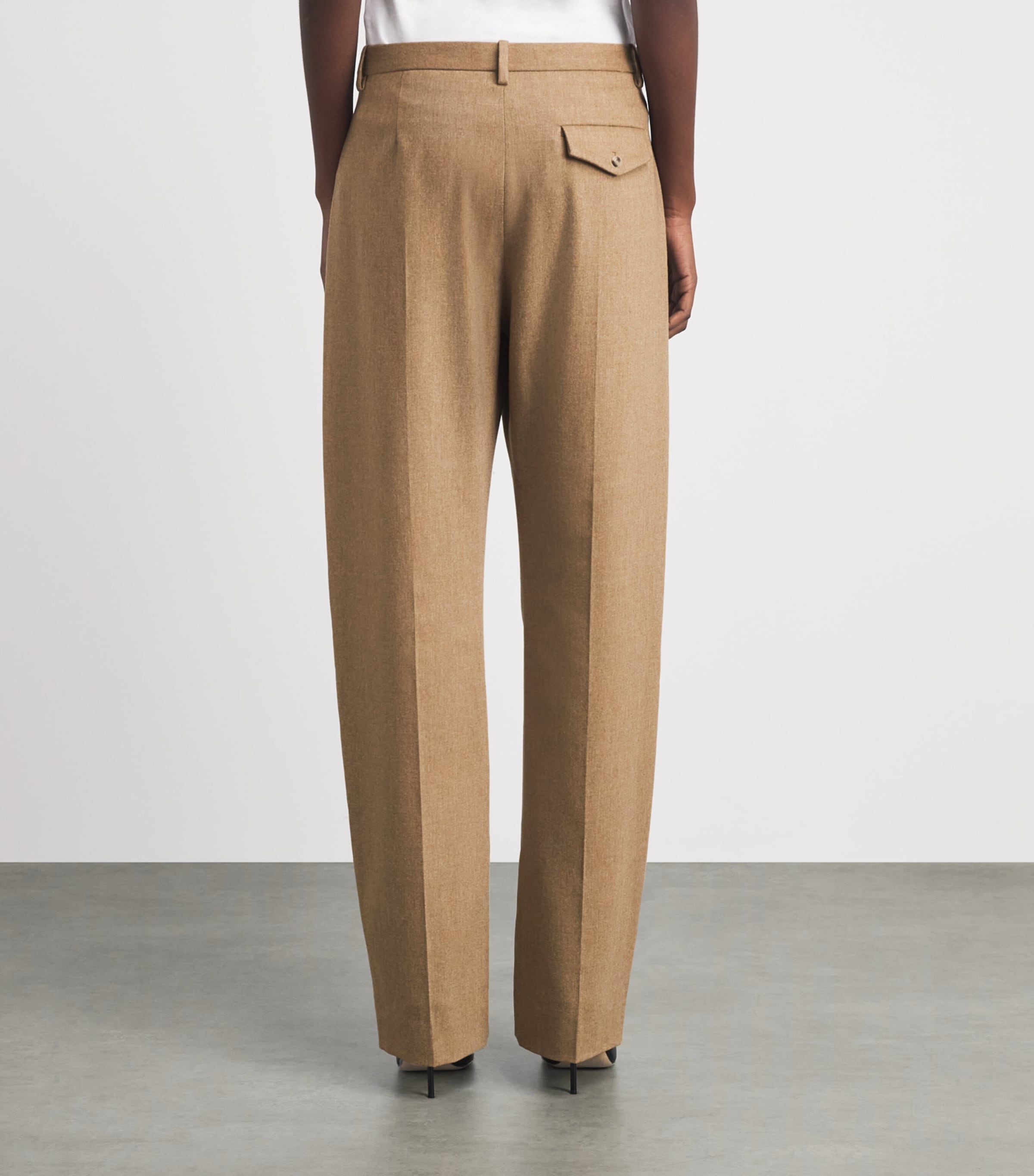 Khaite Womens Wool Hunter Straight Trousers Desert Sand Image 5