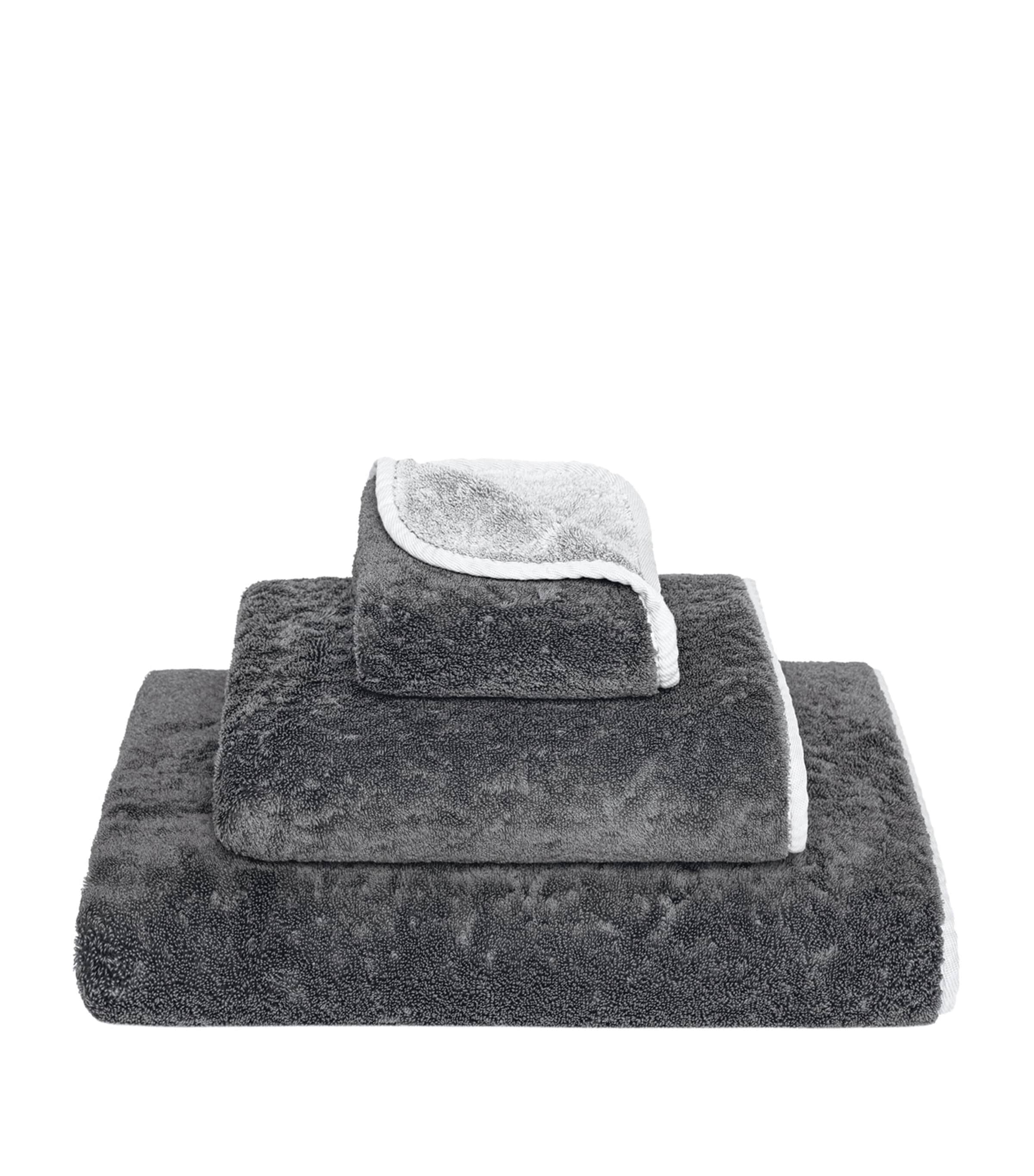 GRACCIOZA Bicolore Hand Towel (50cm x 100cm) Silver/storm Image 1