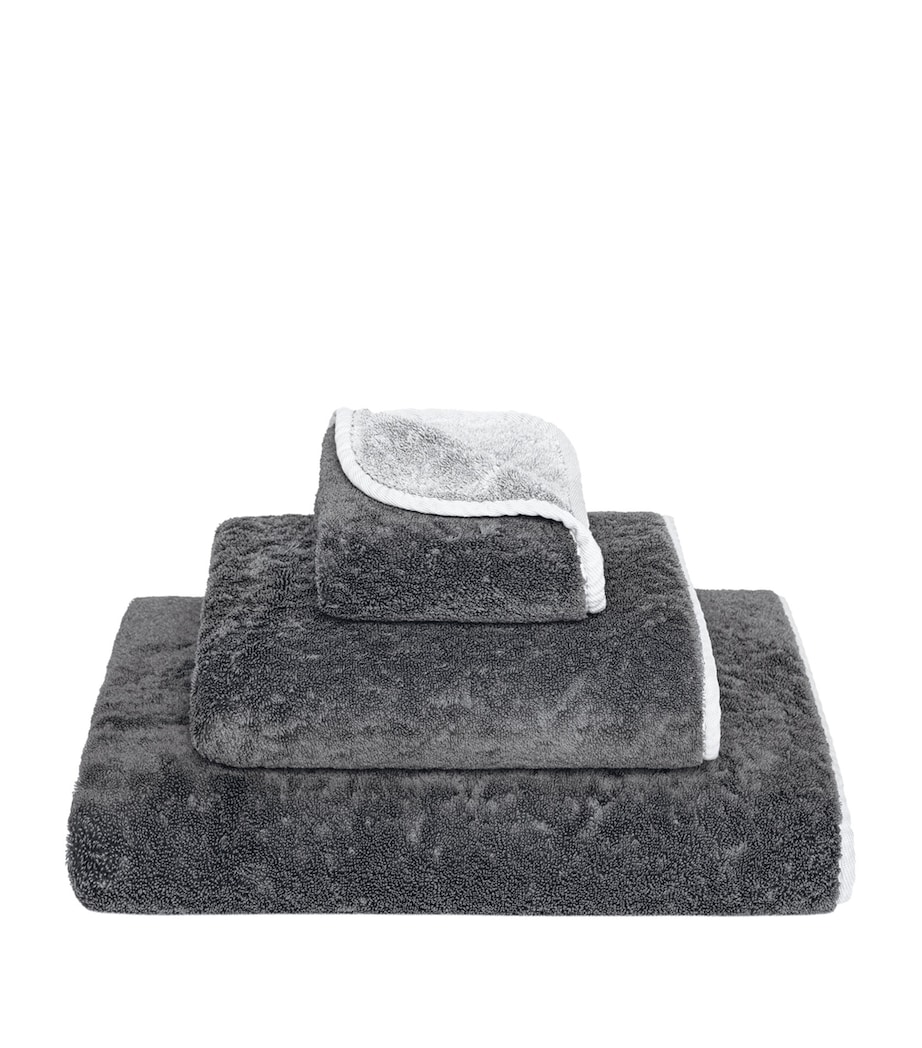 Bicolore Hand Towel (50cm x 100cm) SILVER/STORM Image 1