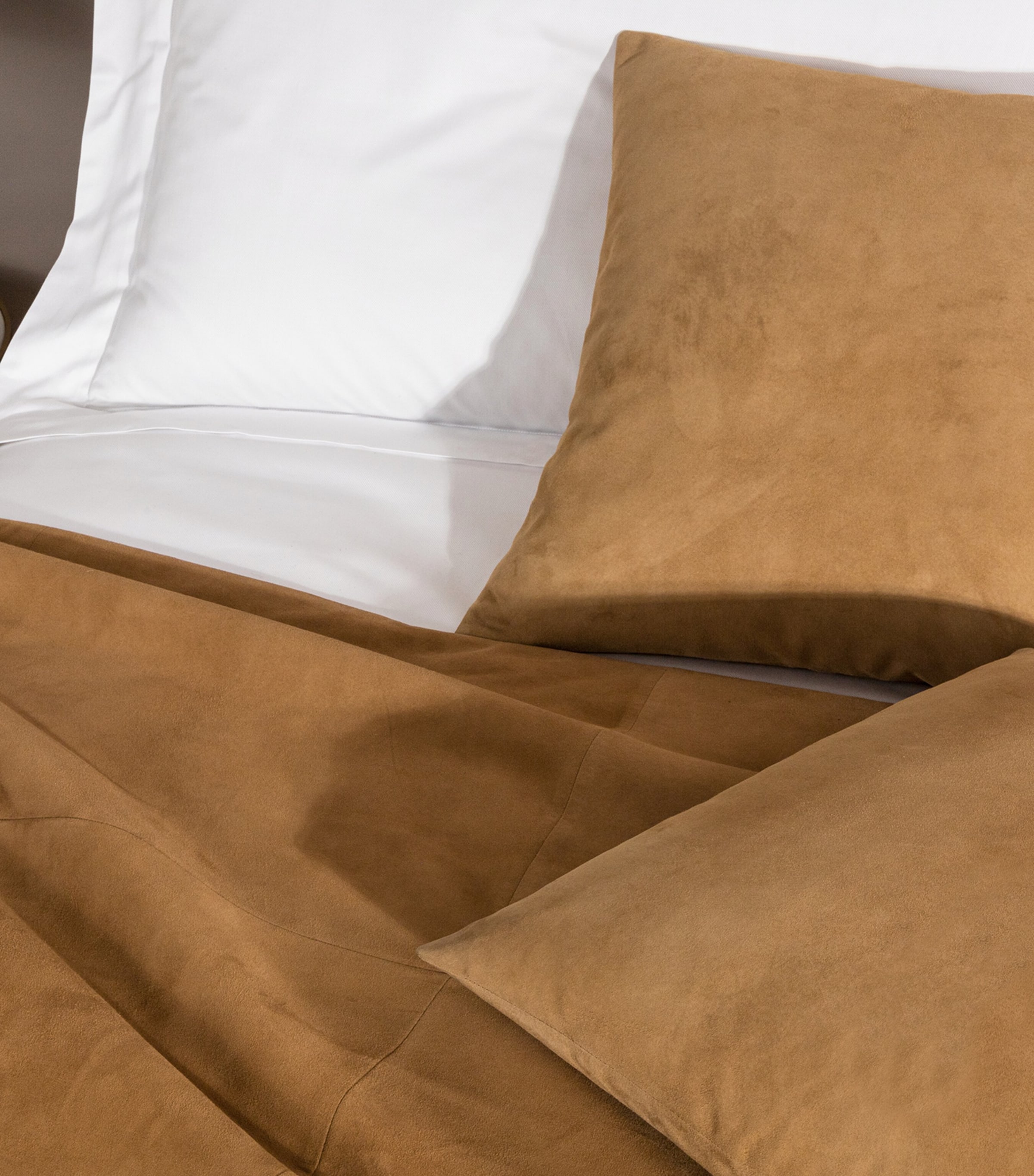Frette Luxury Suede Cushion Cover (65cm x 65cm) Camel Image 5