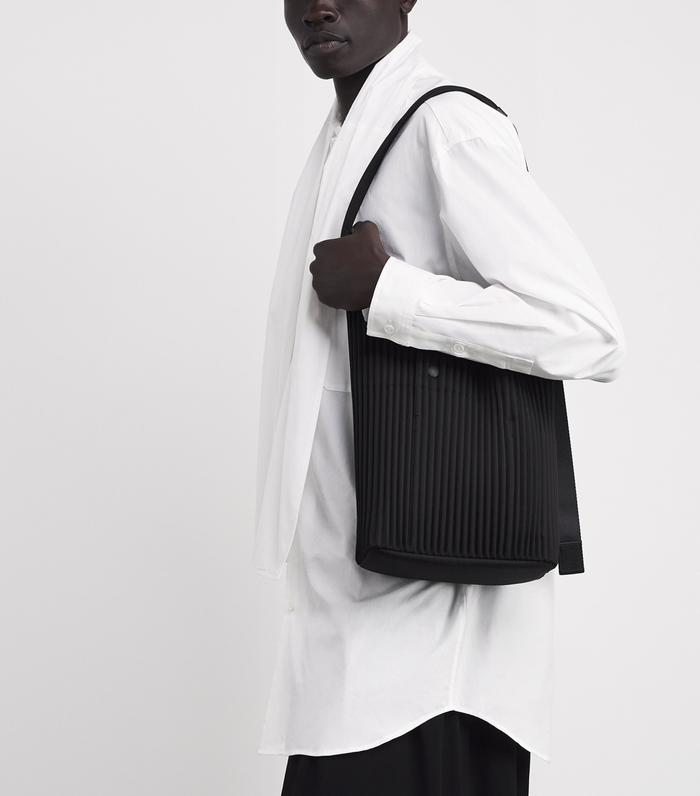 Homme Plissé Issey Miyake Black Pleated Utility Shoulder Bag 