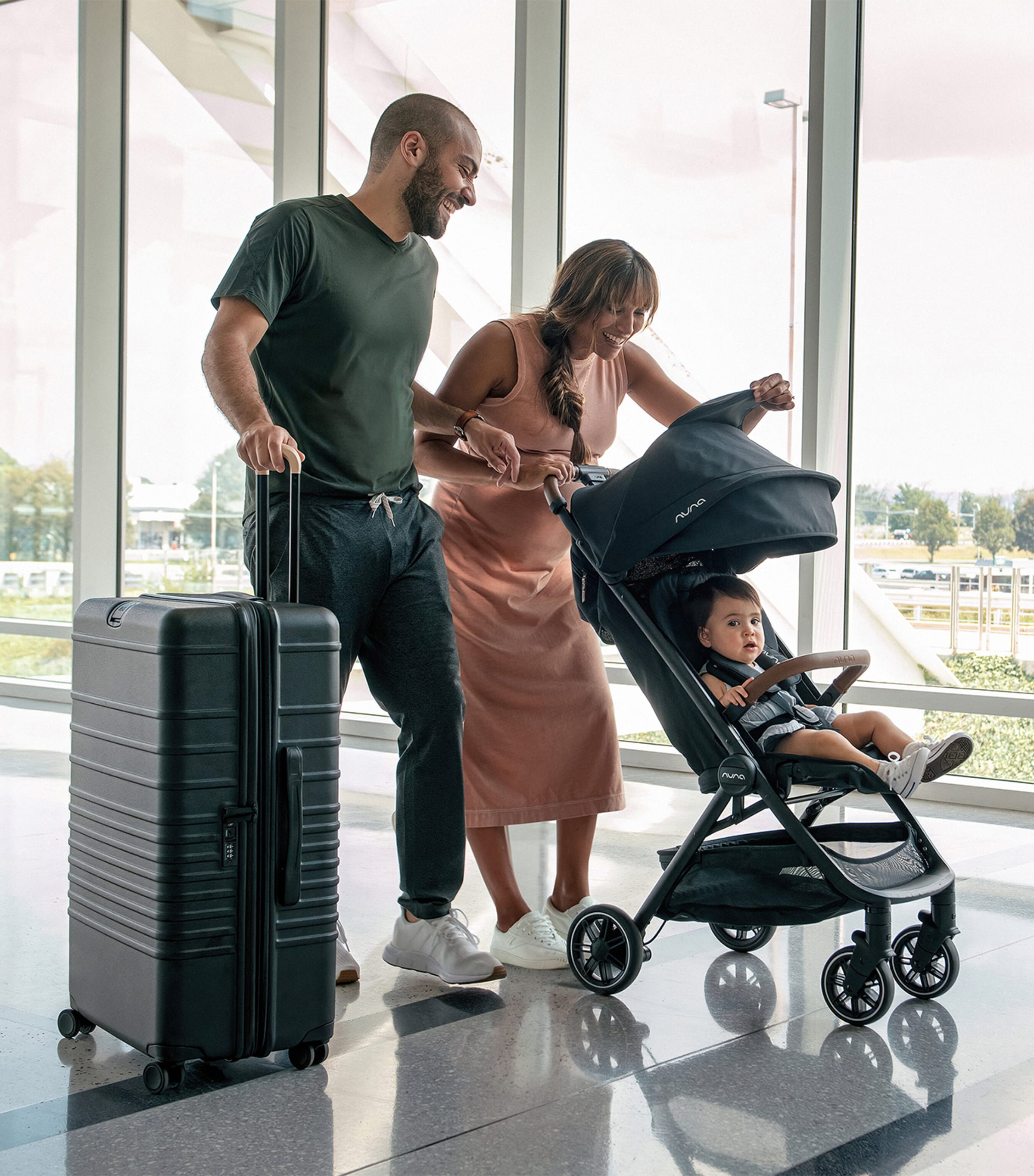 Compact TRVL Stroller CAVIAR Image 7