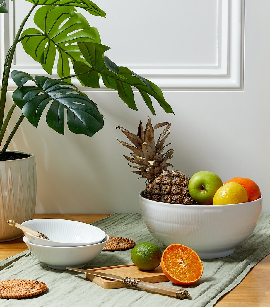 White Fluted Bowl (21cm) WHITE Image 3