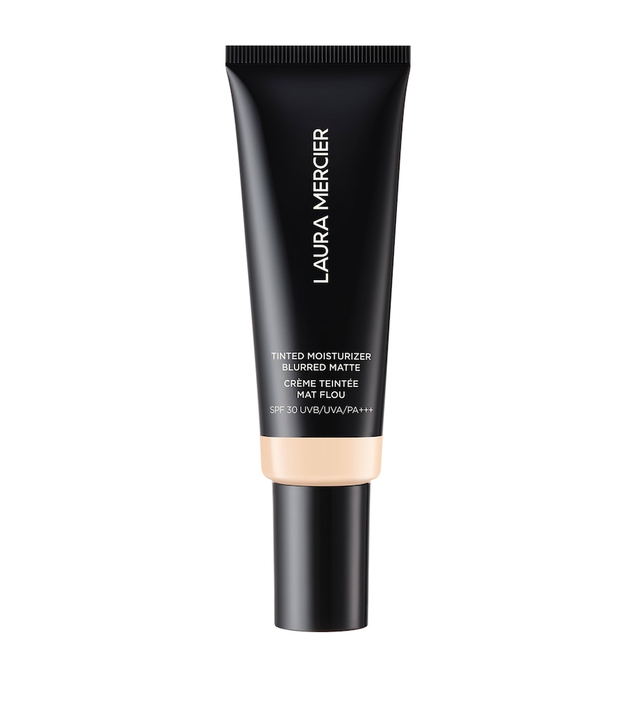Tinted Moisturiser Blurred Matte SPF 30 0N SILK? Image 1