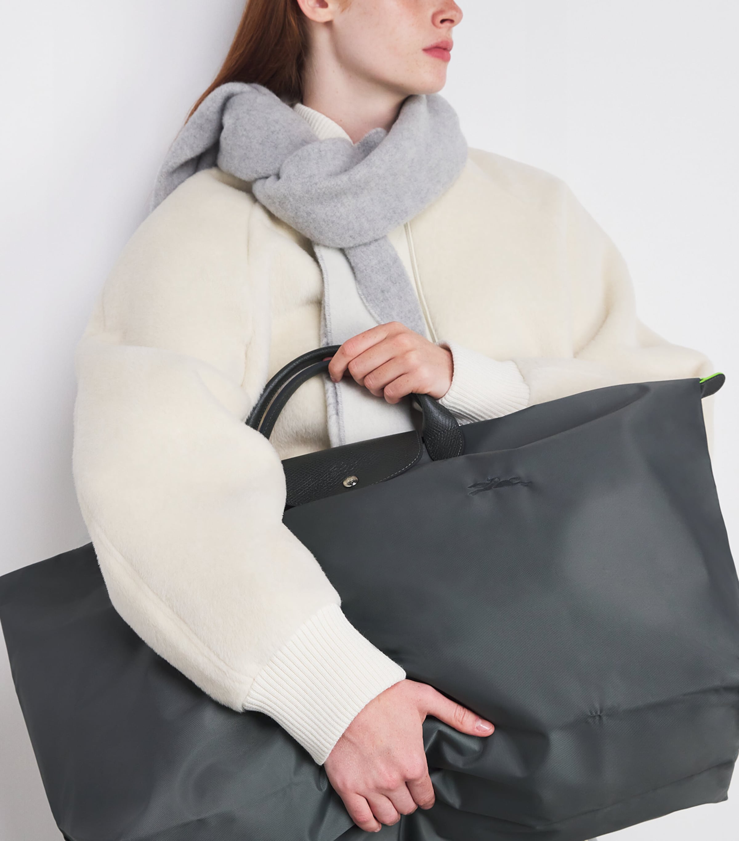 Large Le Pliage Travel Tote Bag P66 GRAPHITE Image 5