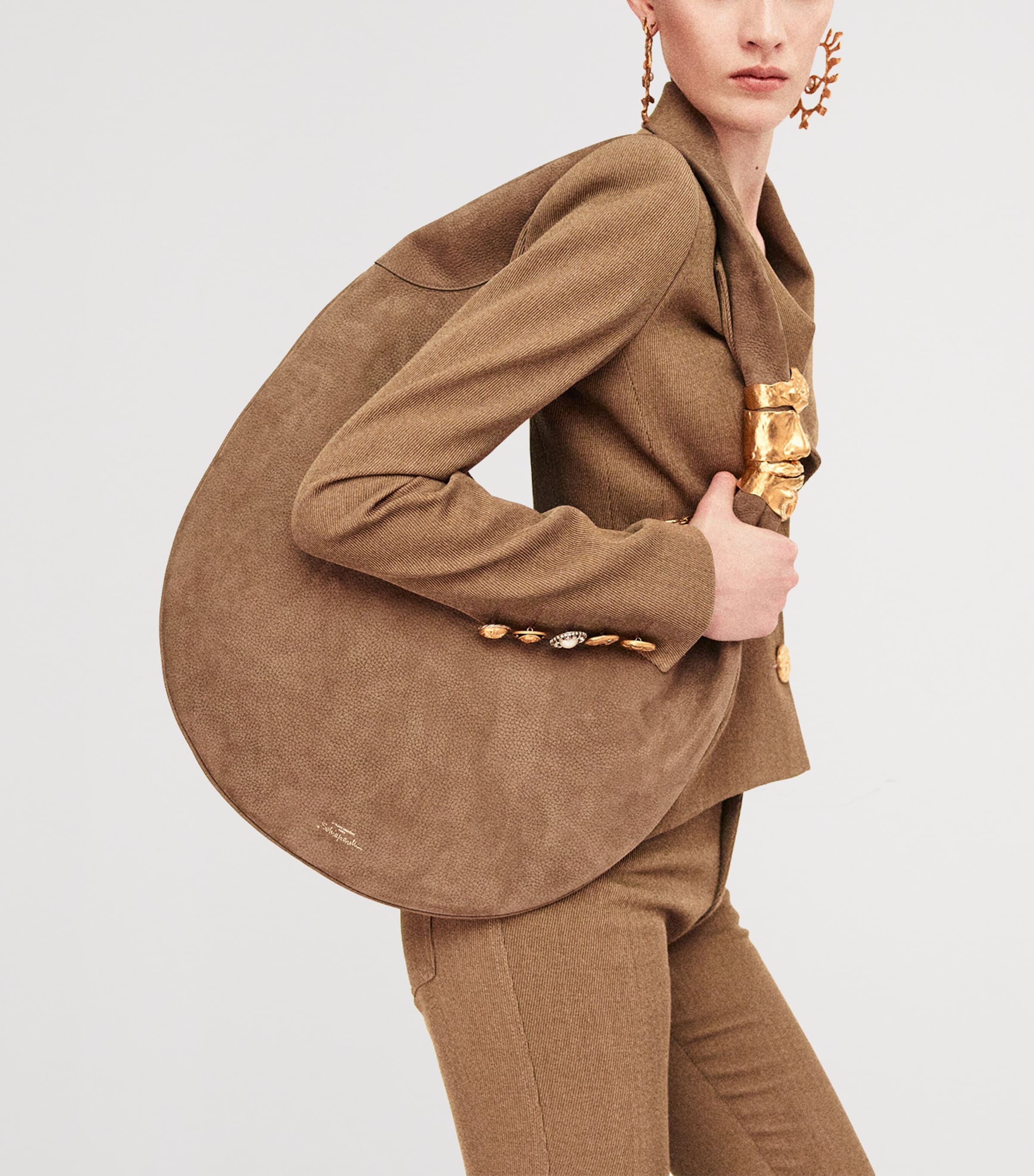 Eye Pendant Earrings 001 GOLD Image 2