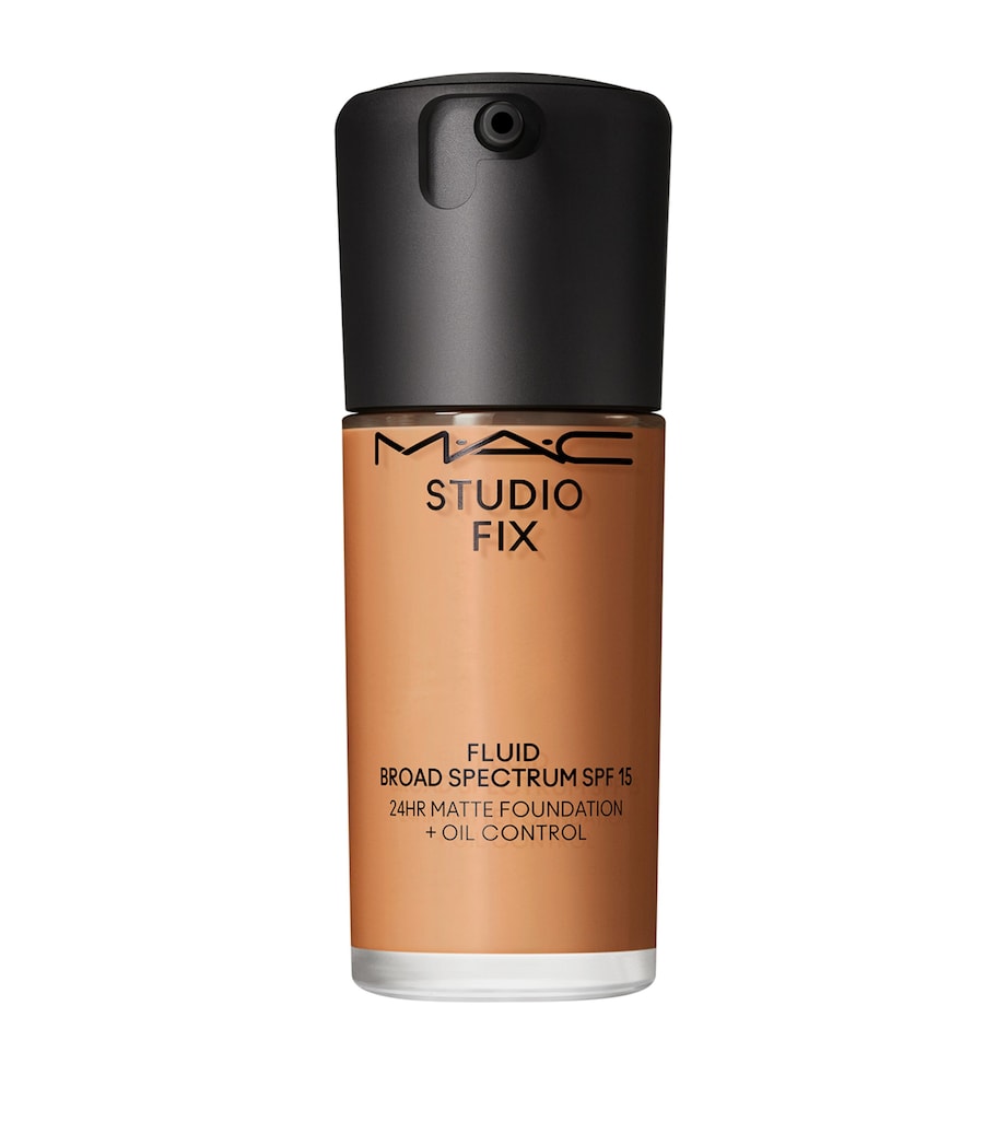 Studio Fix Foundation SPF15 NC45 Image 1