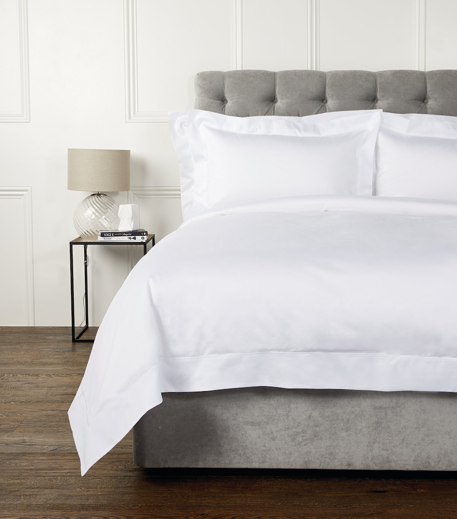 Bourdon Square Pillowcase (65cm x 65cm) WHITE Image 1