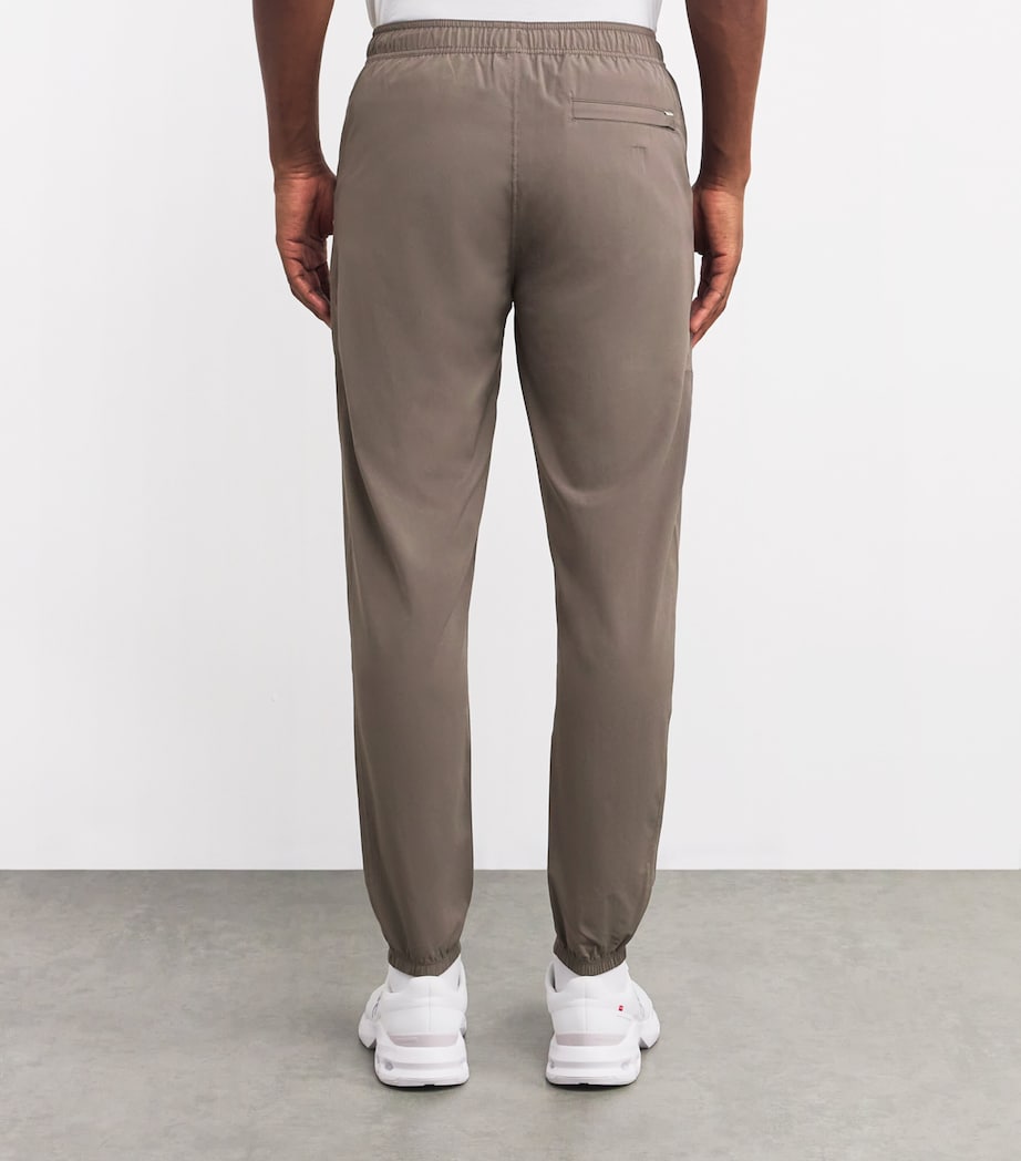 Elevate Kore Sweatpants WARM GREY Image 4