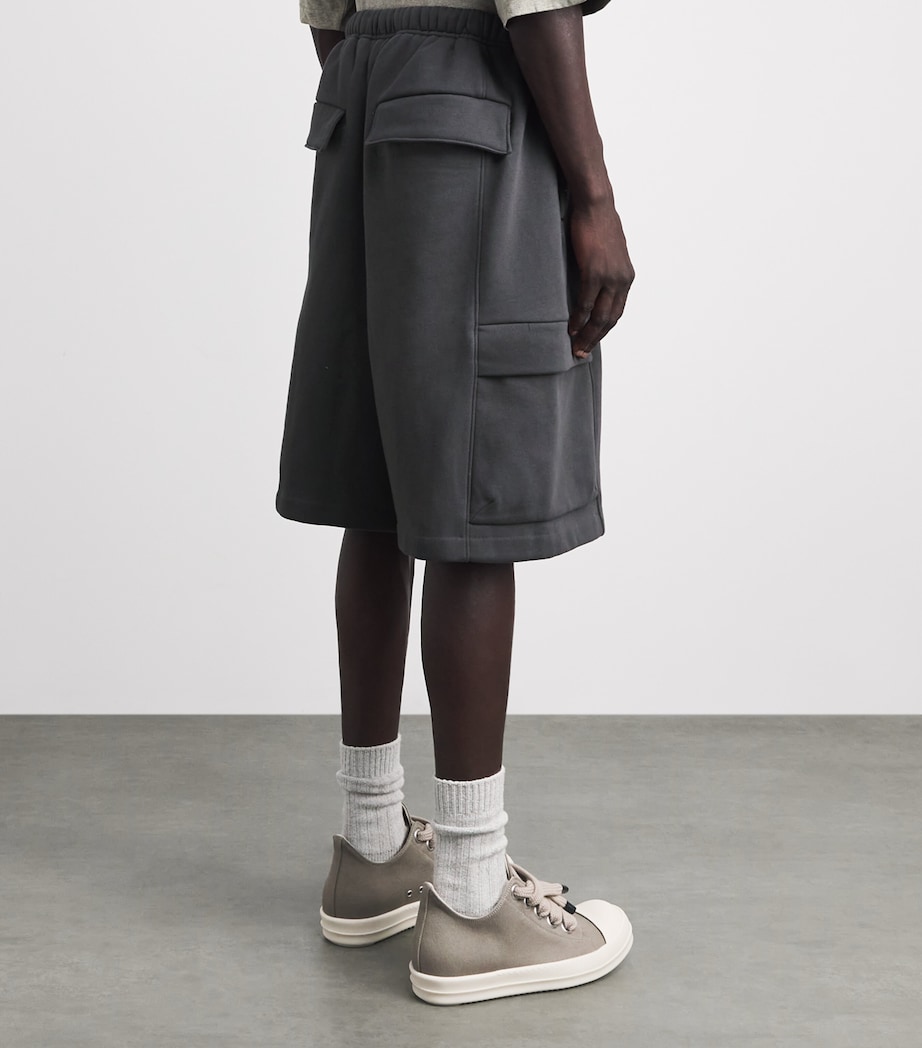FEAR OF GOD ESSENTIALS Mens Cargo Basketball Shorts Iron Grey Image 5