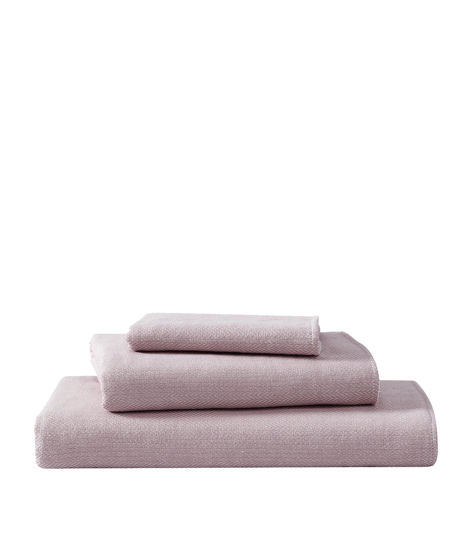 Organic Cotton Bath Towel (70cm x 140cm) PINK Image 1