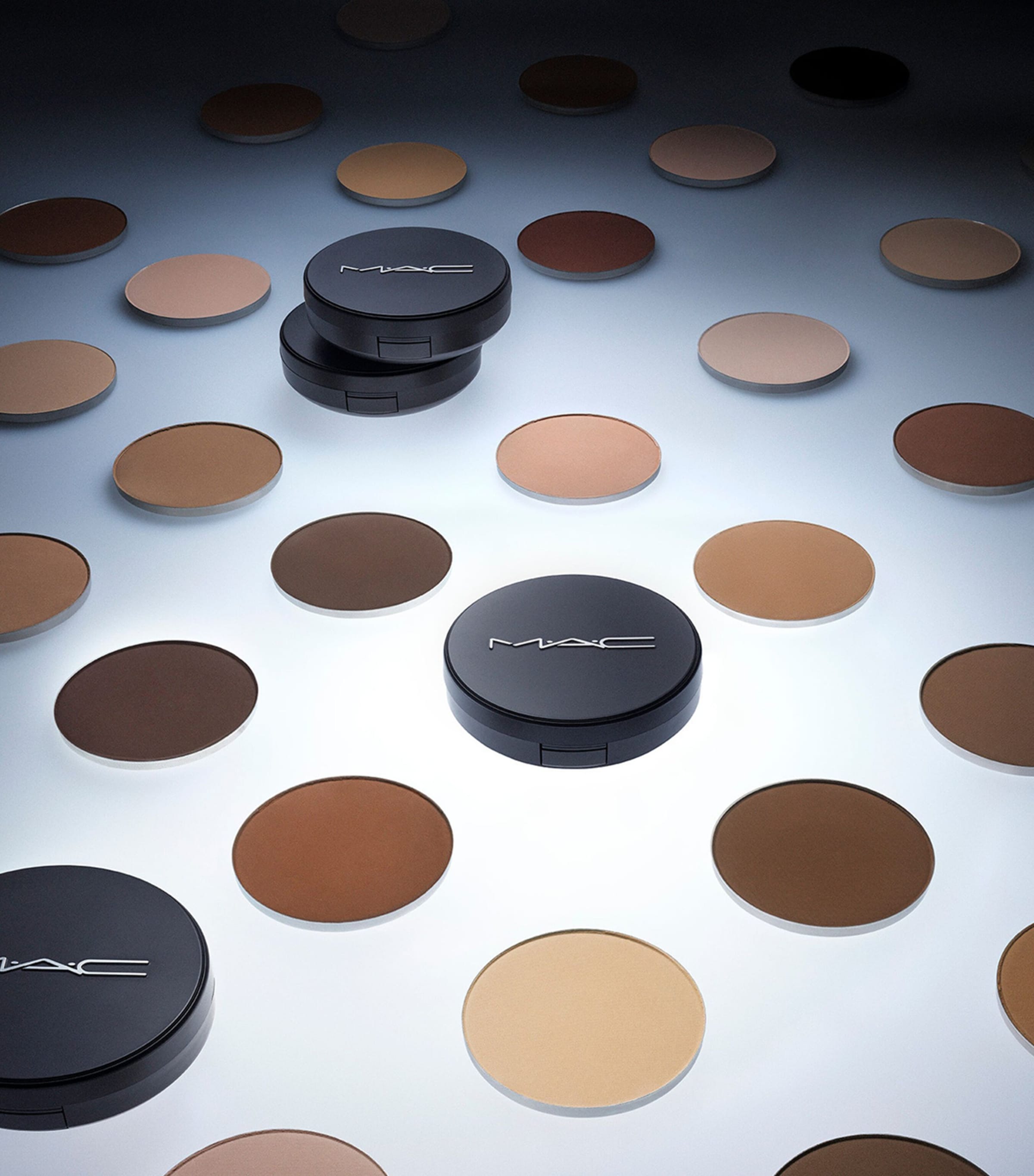 Studio Fix Powder Plus Foundation Refill NC50 Image 3