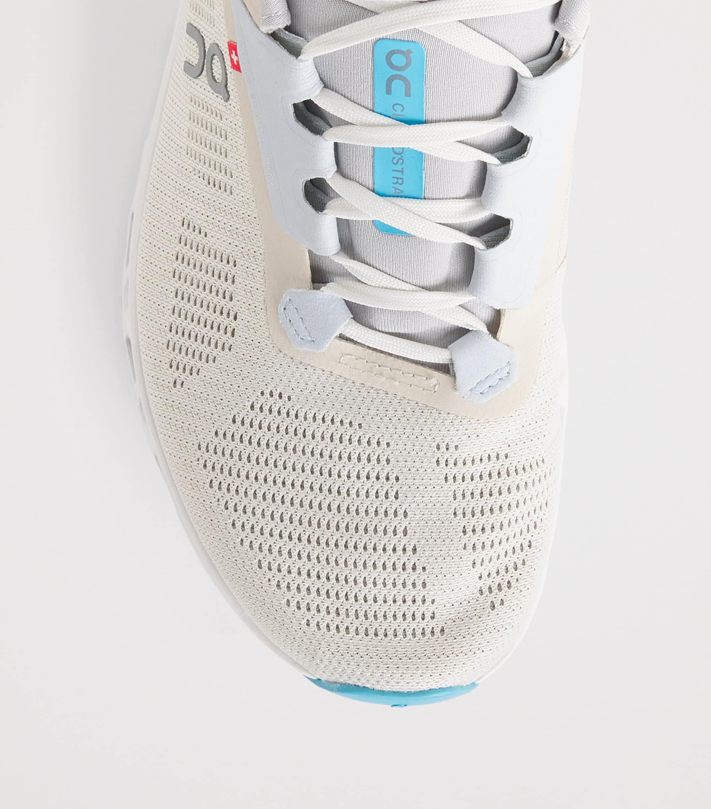 Cloudstratus 3 Trainers CREAM | ARCTIC Image 4