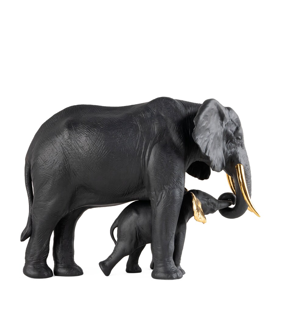 Leading The Way Figurine BLACK & GOLD Image 4