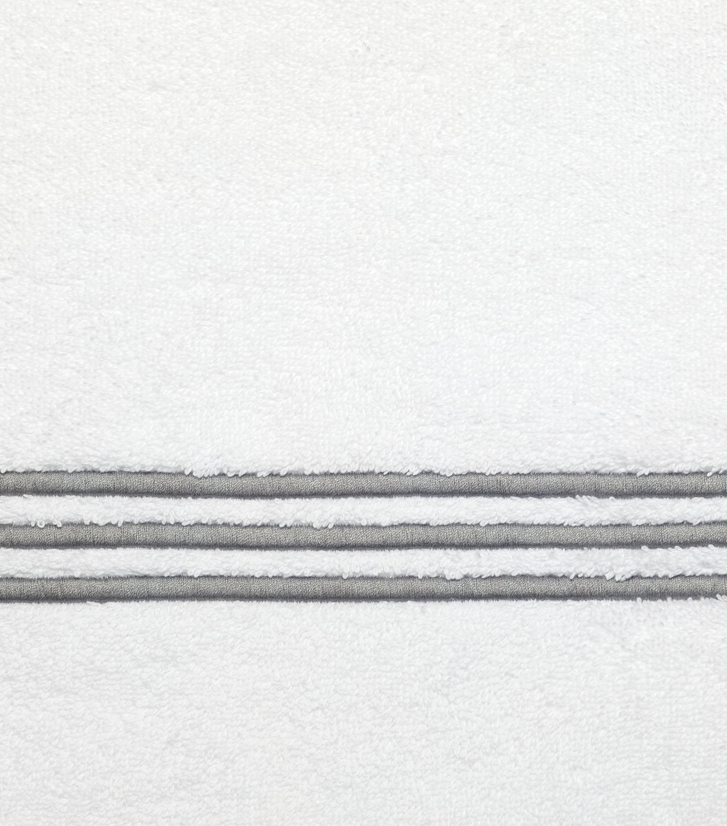 Pratesi Tre Righe Bath Towel (75cm x 150cm) Wht/charcoal Image 2