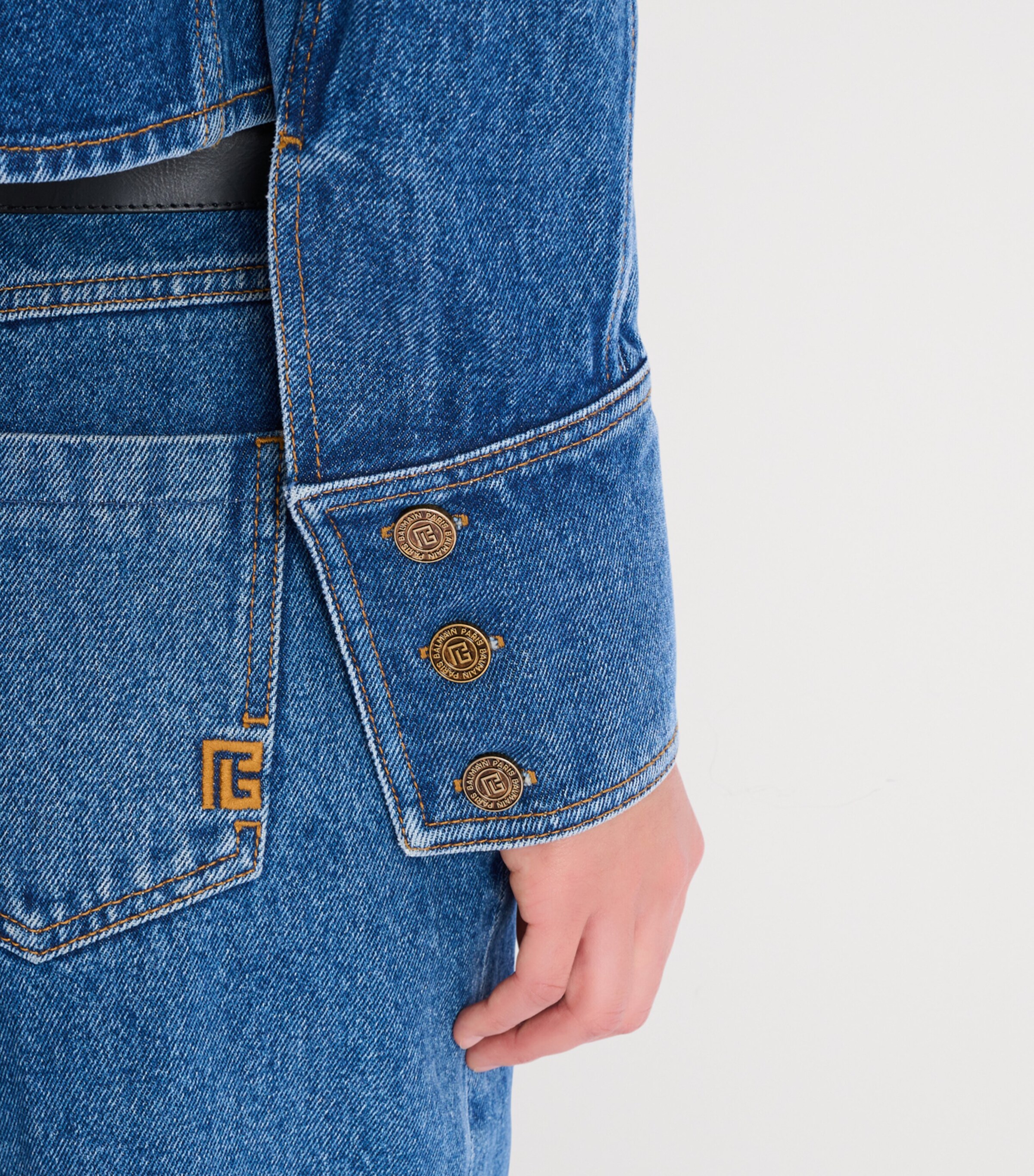 Cropped Faded Denim Jacket 6EX BLEU JEAN FONCE Image 4