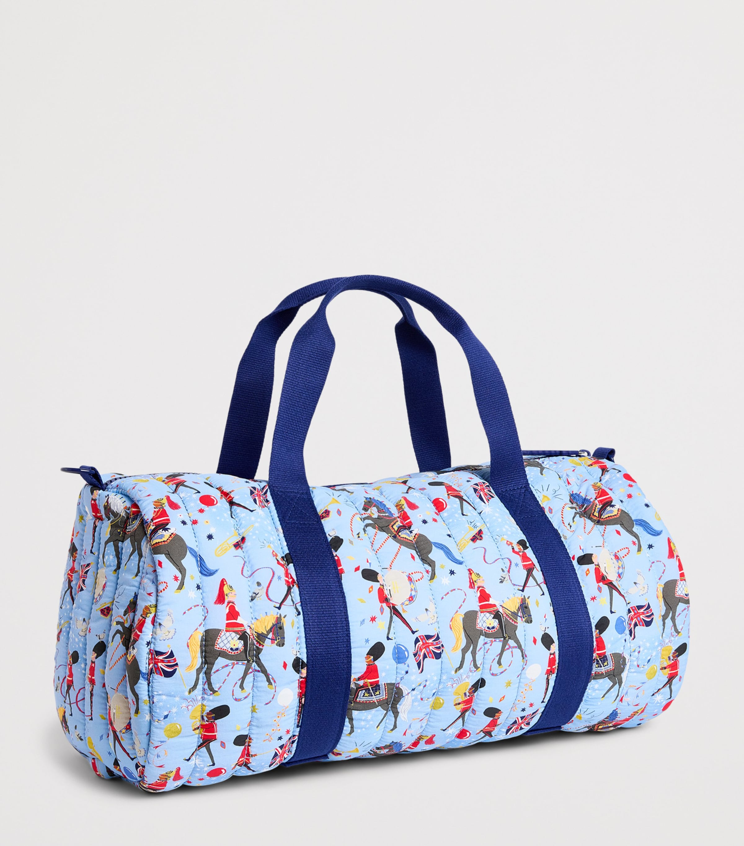 Harrods Quilted Trooping The Colour Duffle Bag Cream Image 2