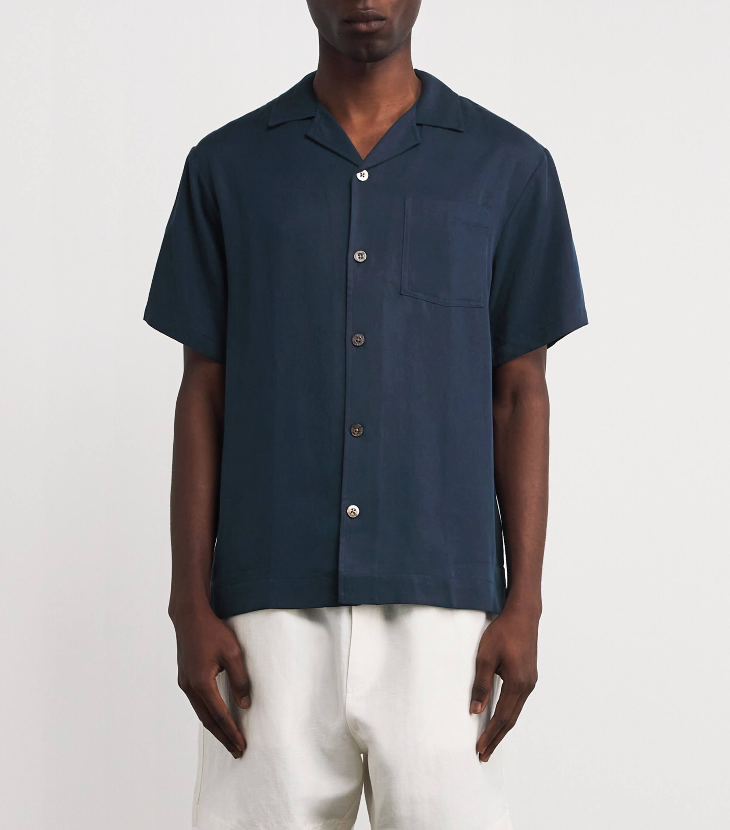 CHÉ Mens Short-Sleeve Shirt Navy Image 3