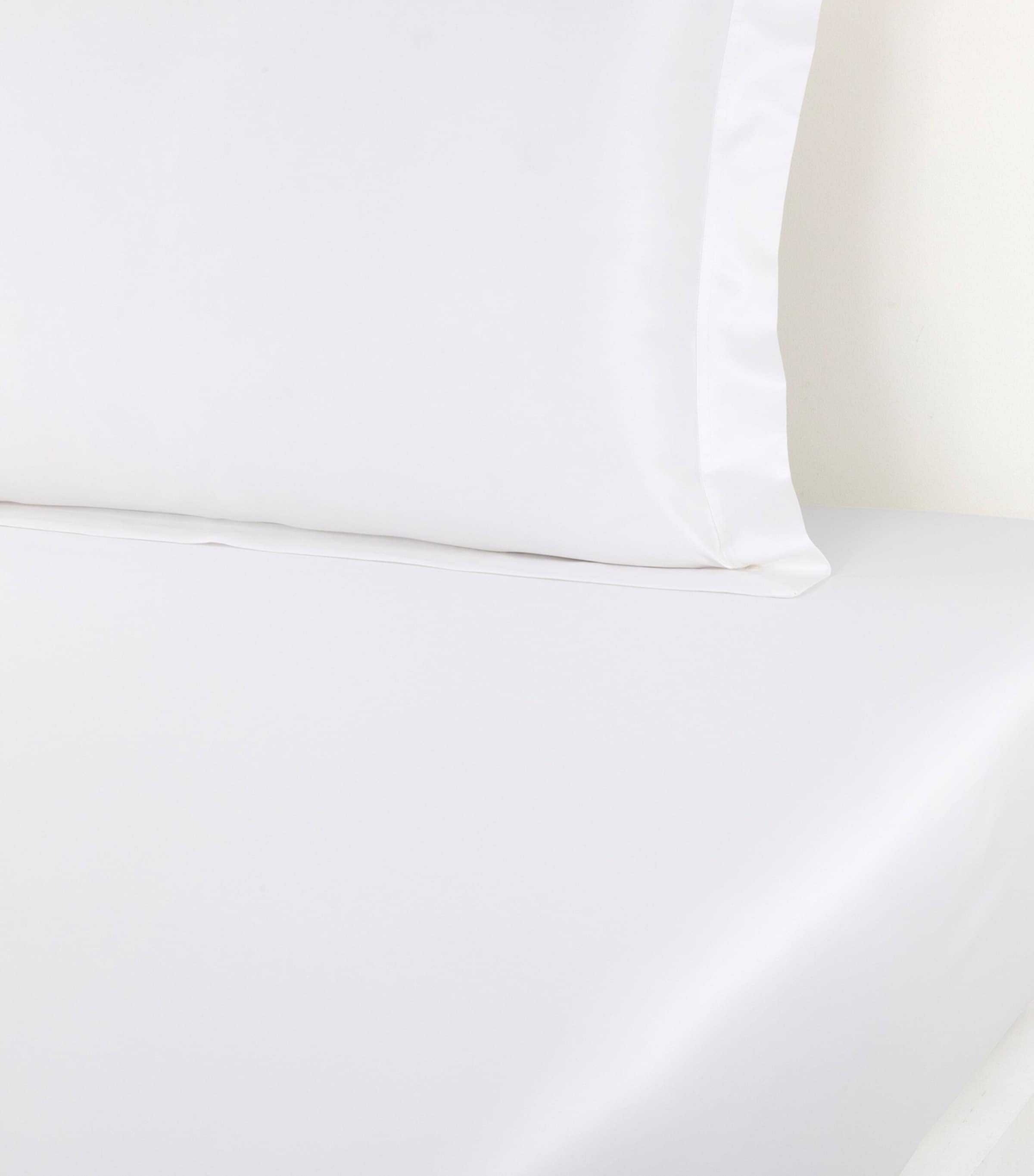 Prodige King Fitted Sheet (160cm x 205cm) BLANC Image 2