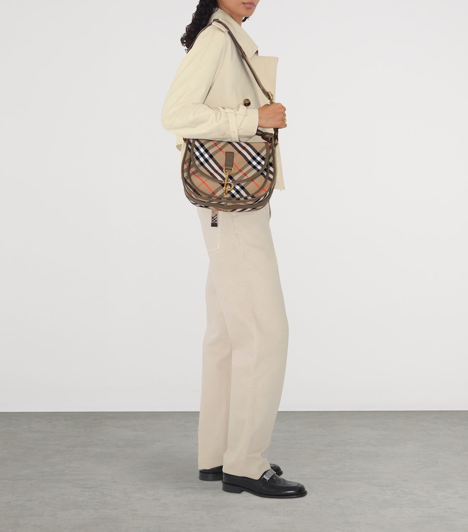 Small Canvas Check B Clip Messenger Bag SAND Image 3