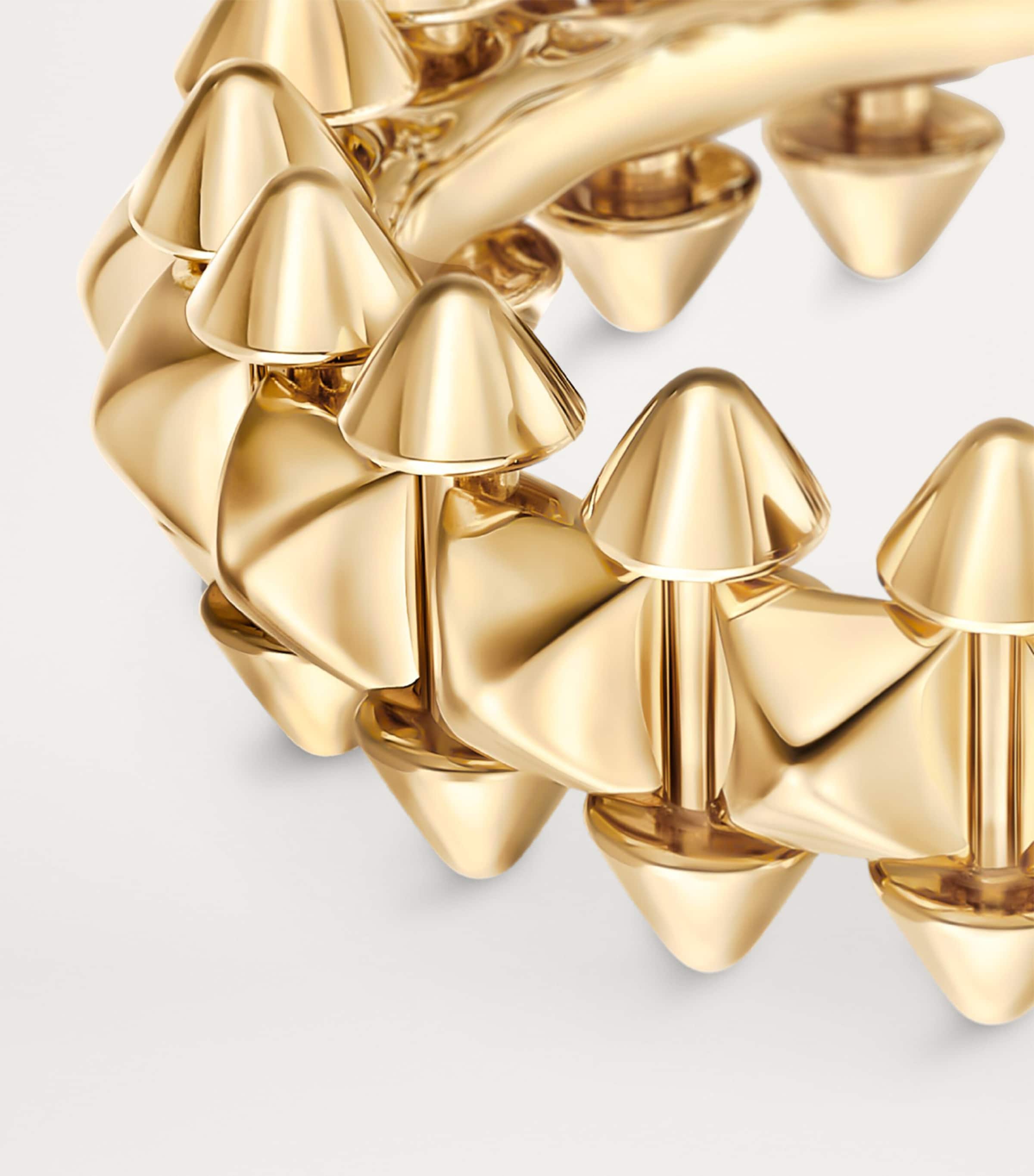 Medium Yellow Gold Clash de Cartier Ring YELLOW GOLD Image 6