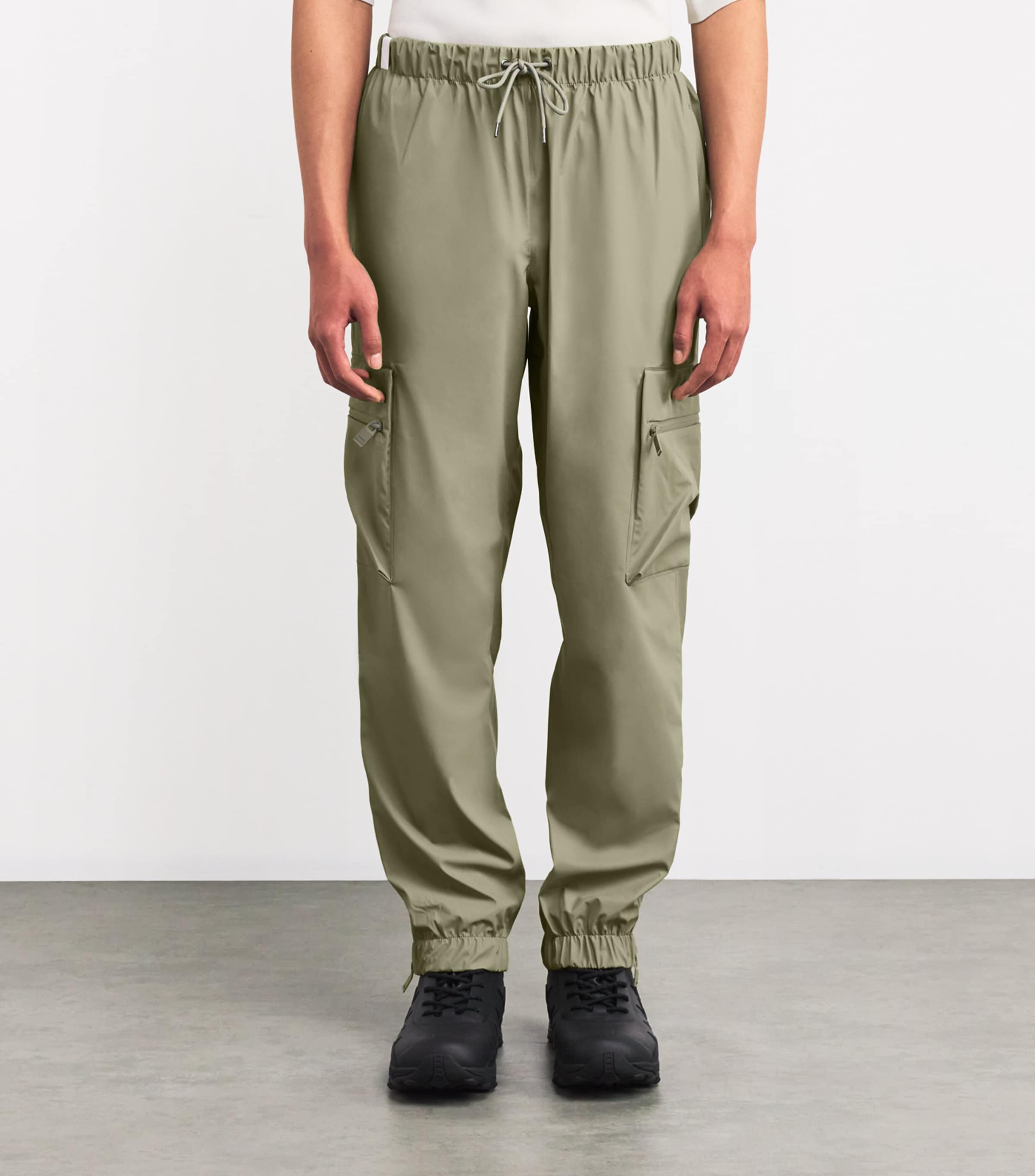 Rains Mens Waterproof Cargo Trousers Drift Image 3
