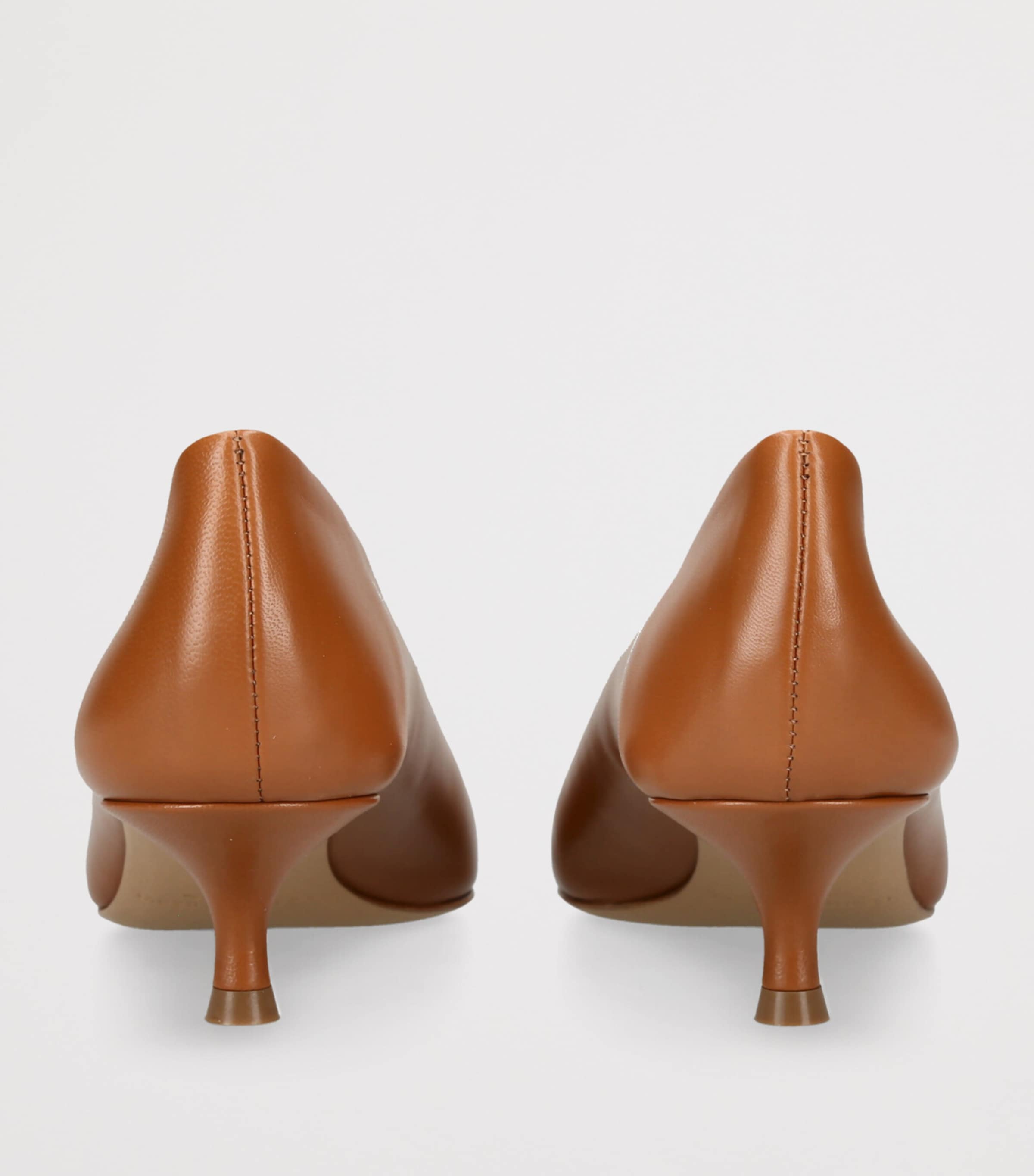 Le Monde Beryl Patent Leather Babouche Pumps 40 Camel Image 2