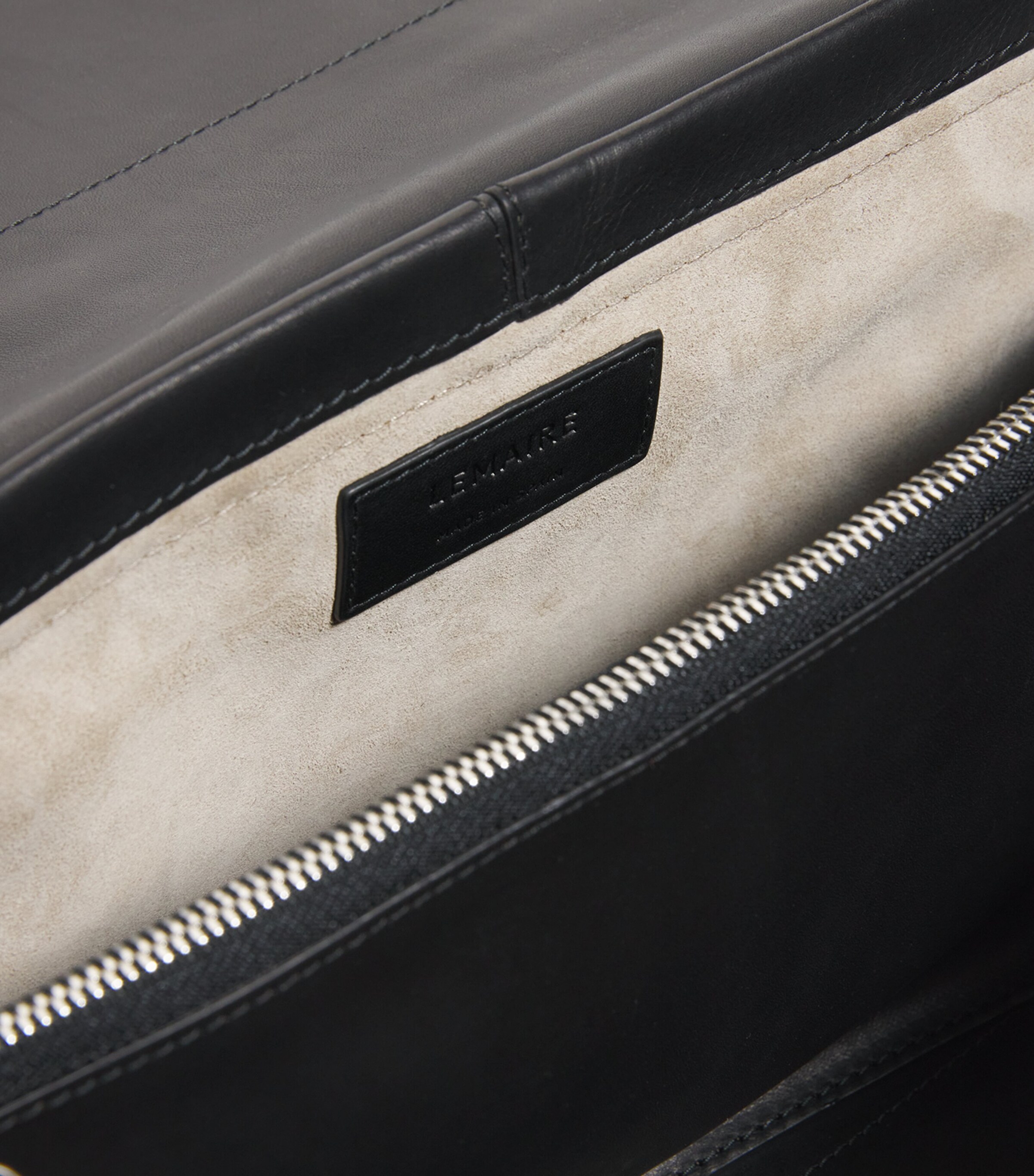 Nappa Leather Gear Shoulder Bag BK999BLACK Image 4