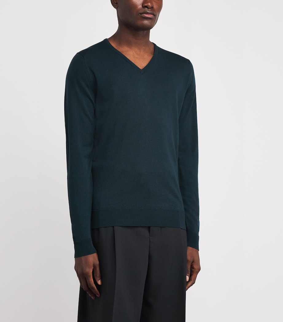 Merino Wool V-Neck Sweater RICHARDSON GREEN Image 3