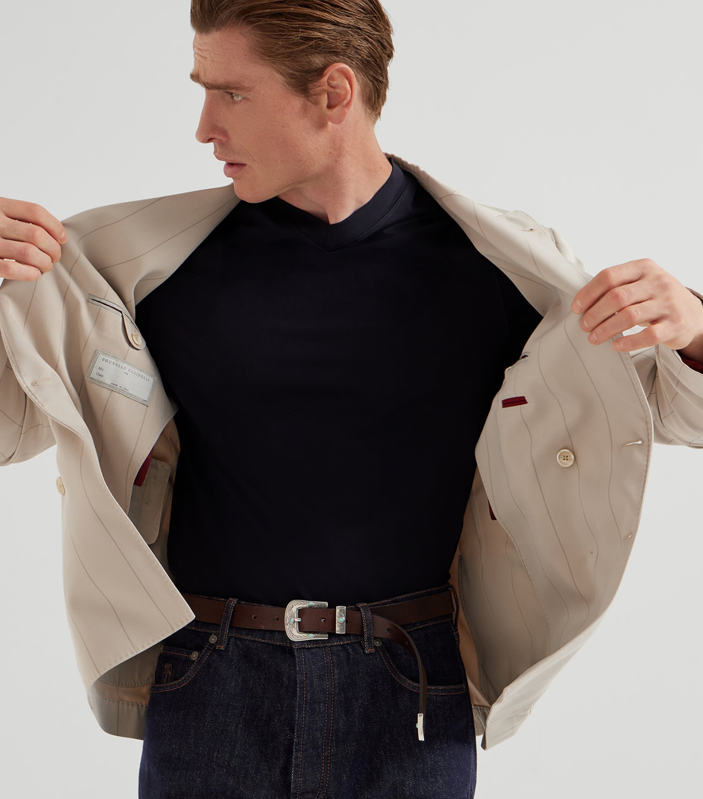 Cotton V-Neck T-Shirt C4425 Image 5