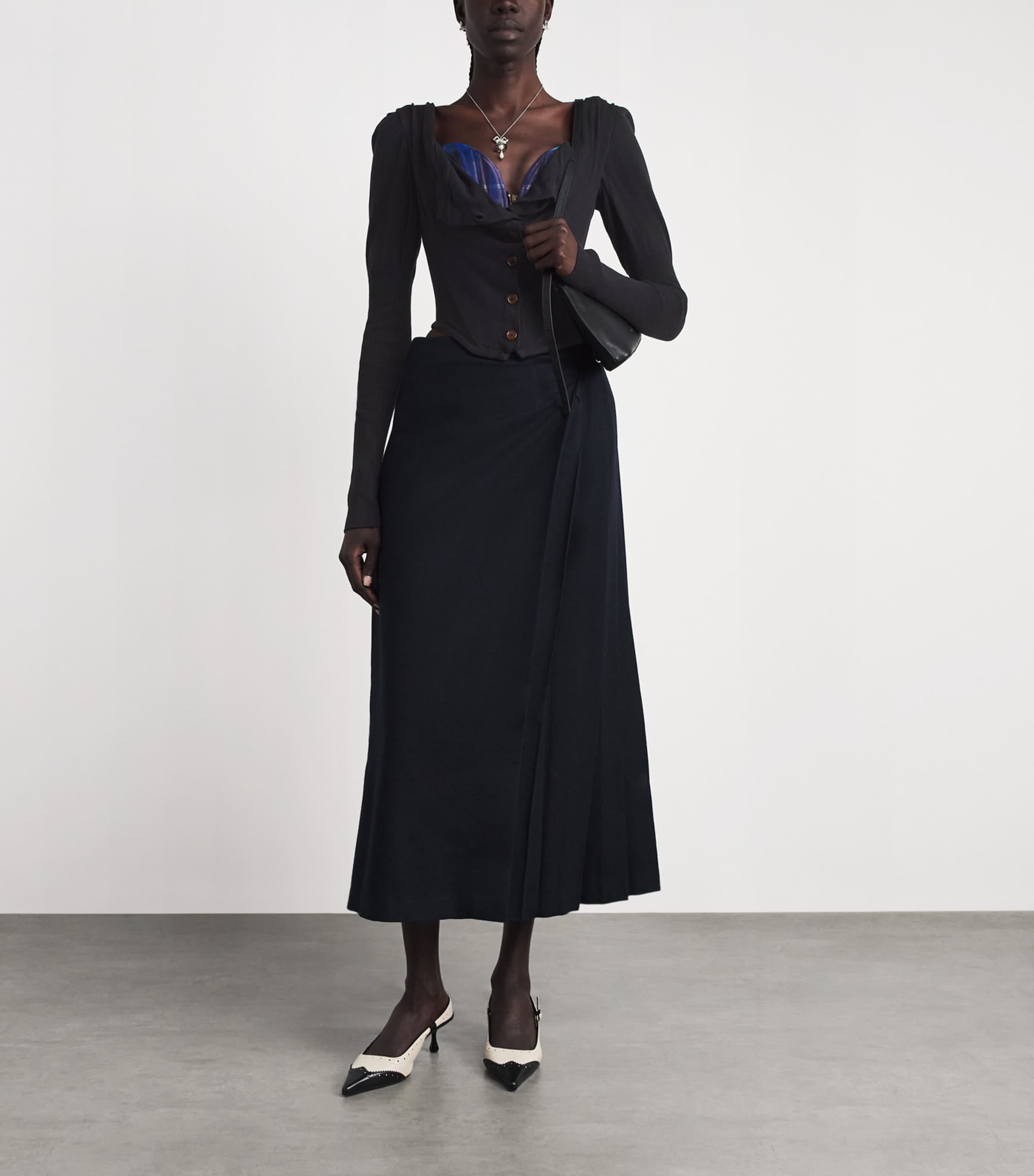 Vivienne Westwood Womens Cotton-Cashmere Bea Cropped Cardigan Black Image 2