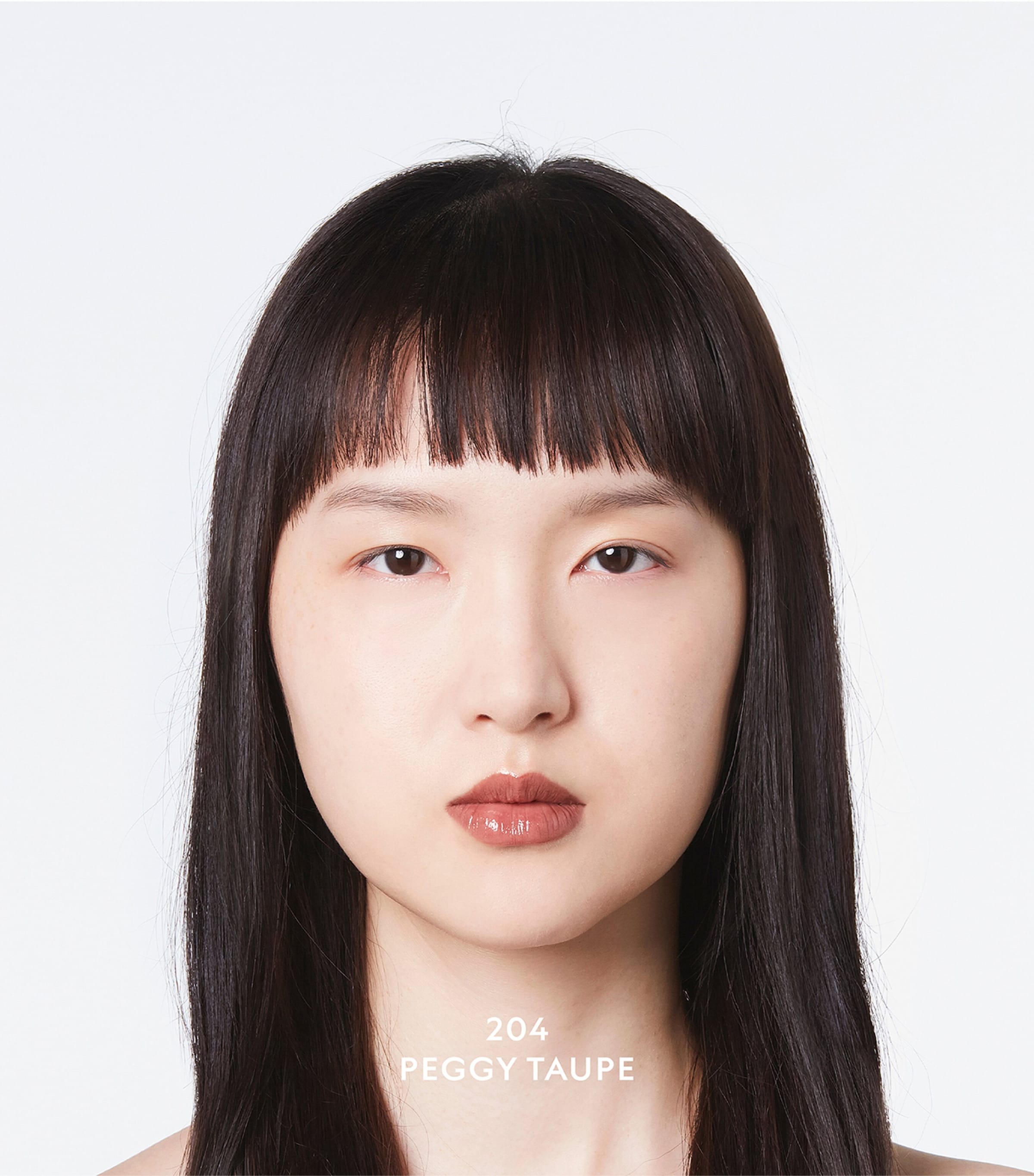 Gucci’s Rouge de Beauté Brillant Glow & Care Lip Colour 204 Image 3