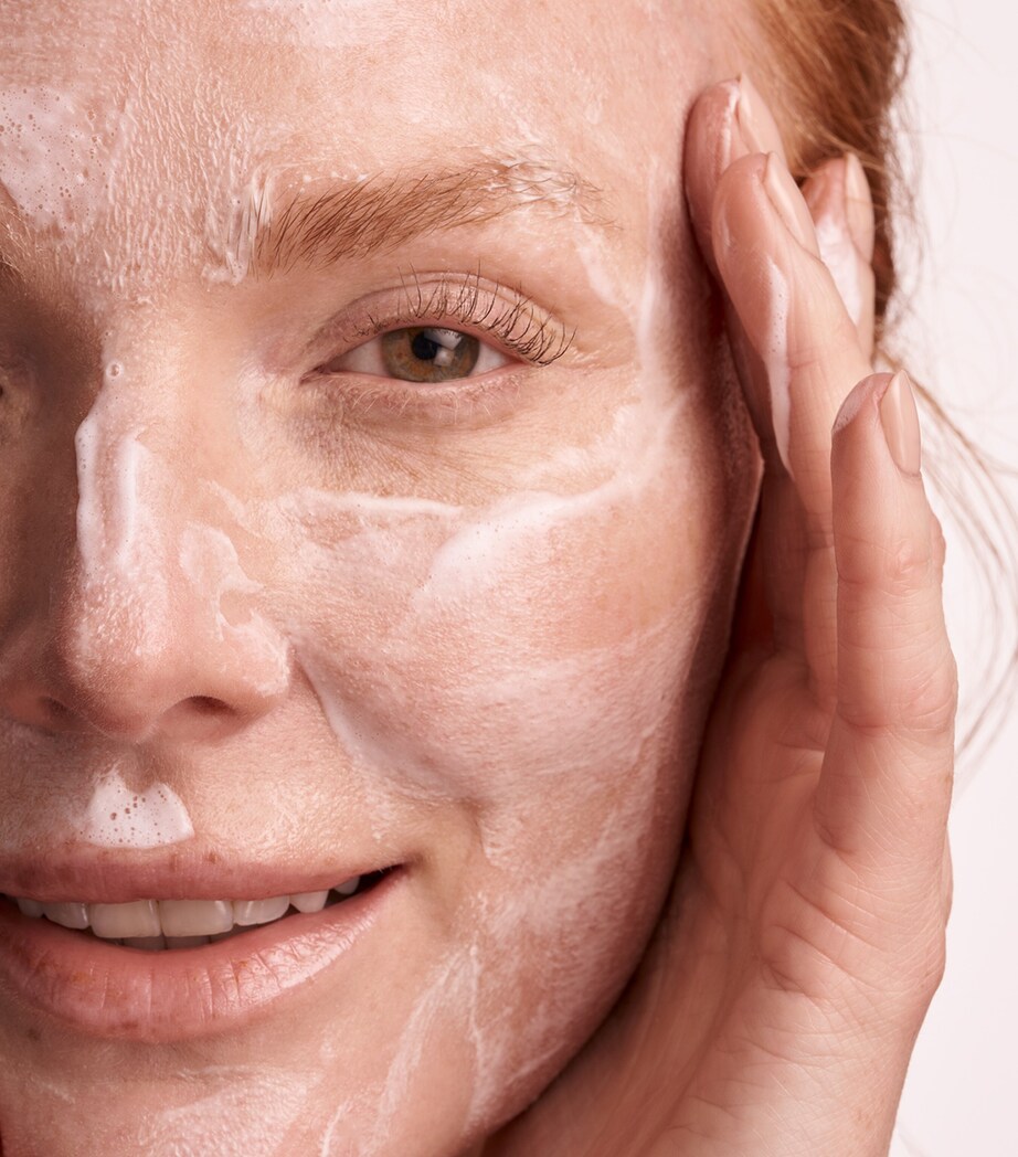 The Foaming Cleanser (100ml) NO COLOUR Image 5