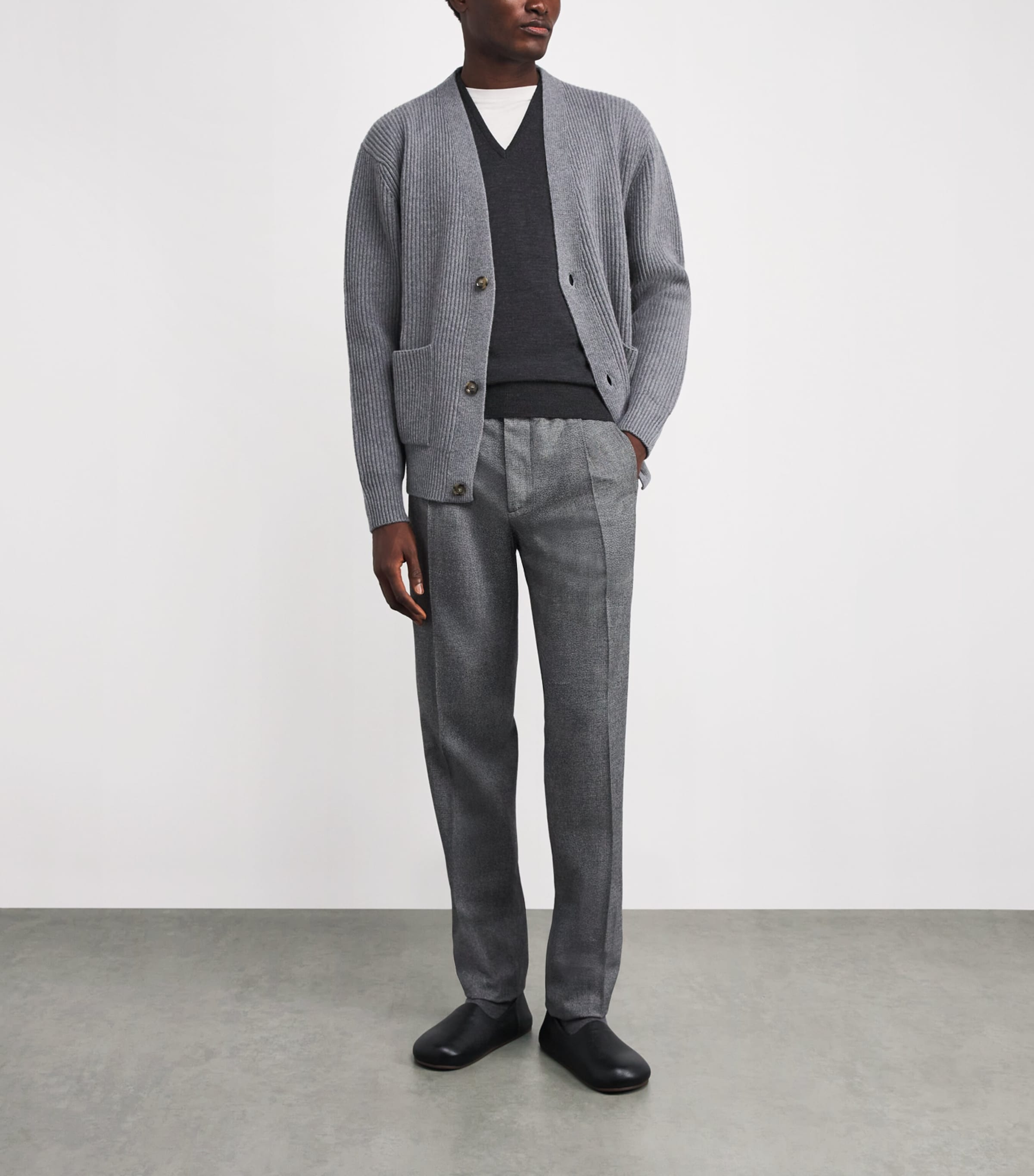 Merino Wool V-Neck Sweater Vest CHARCOAL Image 2